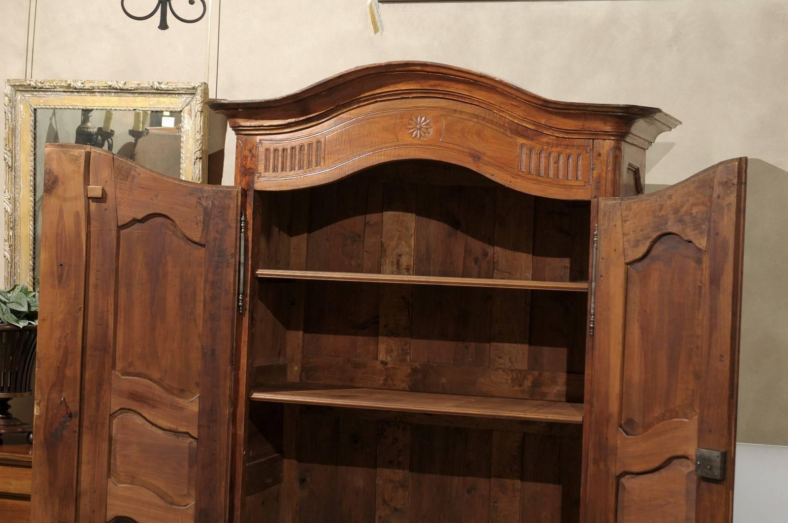 Louis XVth Style  Walnut Armoire with Domed Top, circa 1840 In Good Condition In Atlanta, GA