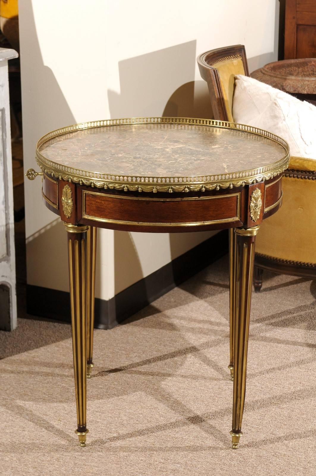19th Century Louis XVI Style Gueridon in Mahogany with Marble Top, circa 1880 For Sale 3