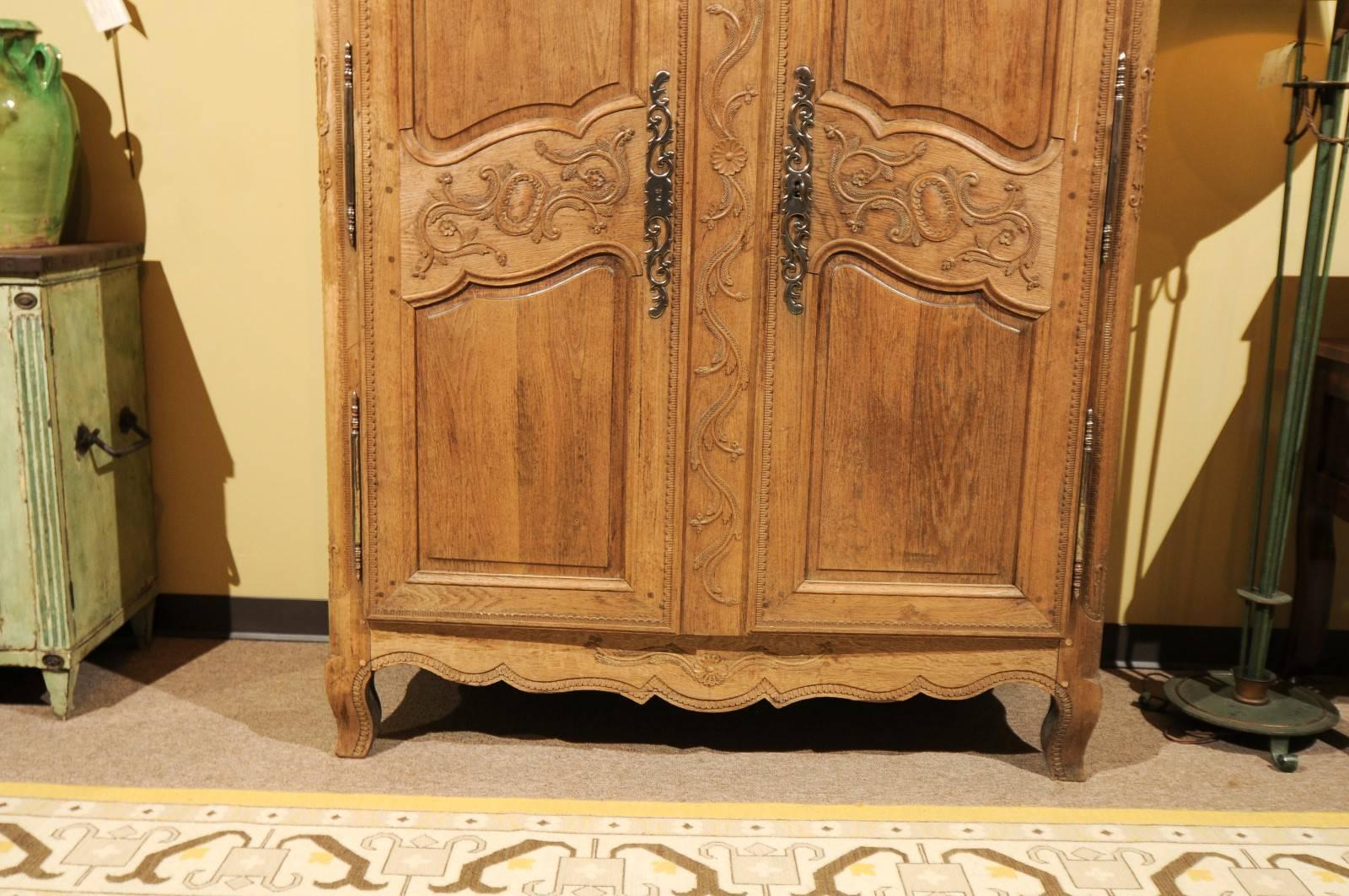 19th Century Carved Oak Armoire from Normandy In Good Condition For Sale In Atlanta, GA