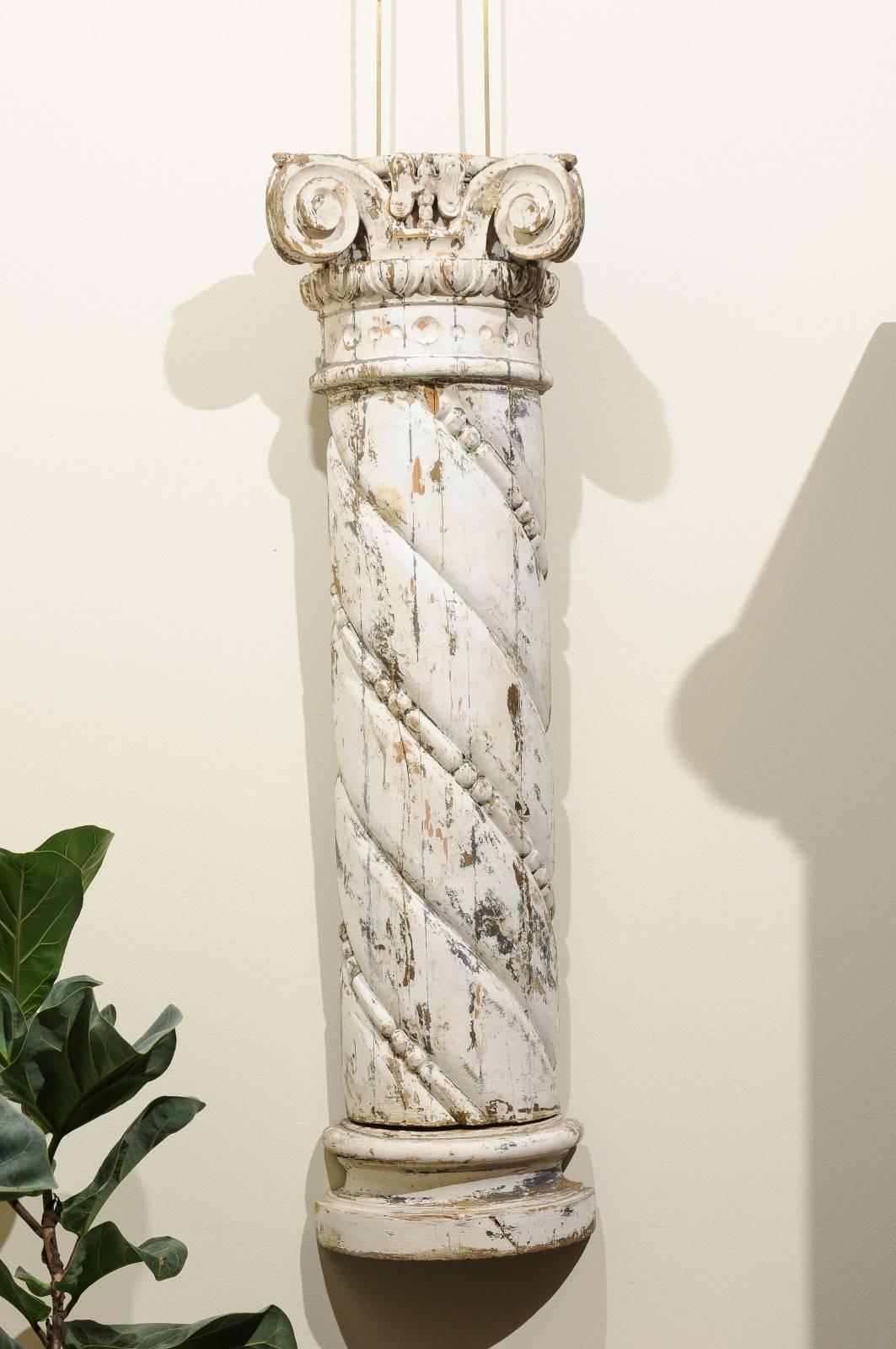 French Pair of 18th Century Carved Wood White Columns, circa 1790 For Sale