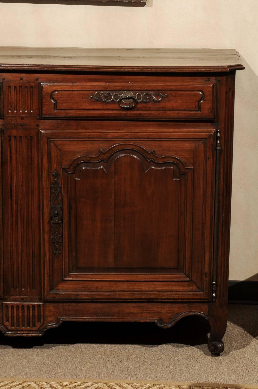 Transitional Louis XV-XVI Style Cherry Buffet, circa 1860 In Good Condition For Sale In Atlanta, GA