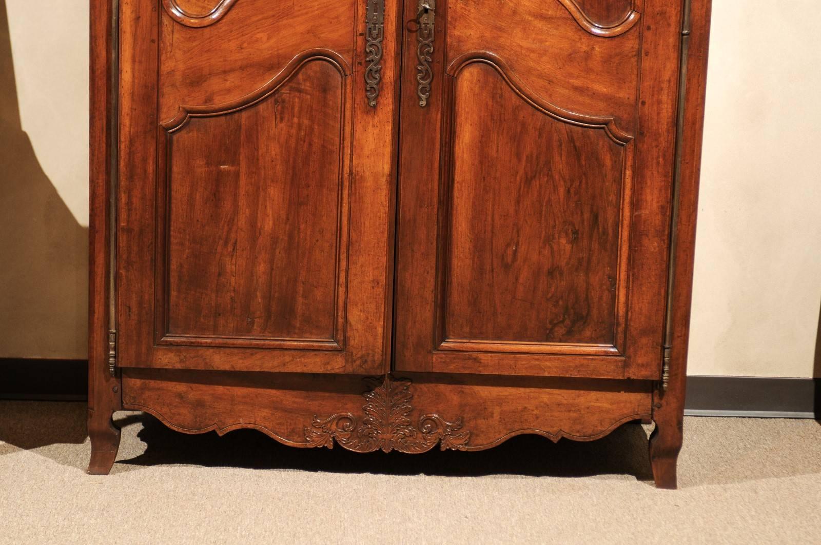 19th Century French Cherry Armoire, circa 1860 For Sale 1