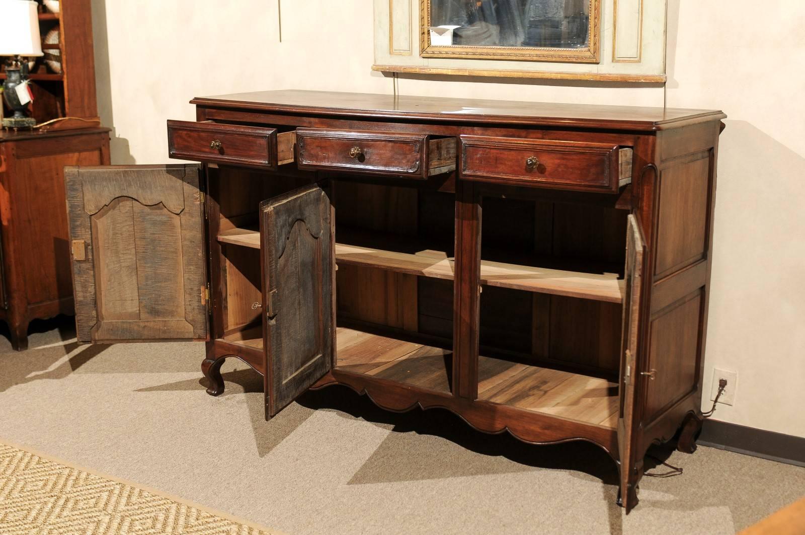 Brass 19th Century Walnut Enfilade with Three Doors and Three Drawers, circa 1870 For Sale