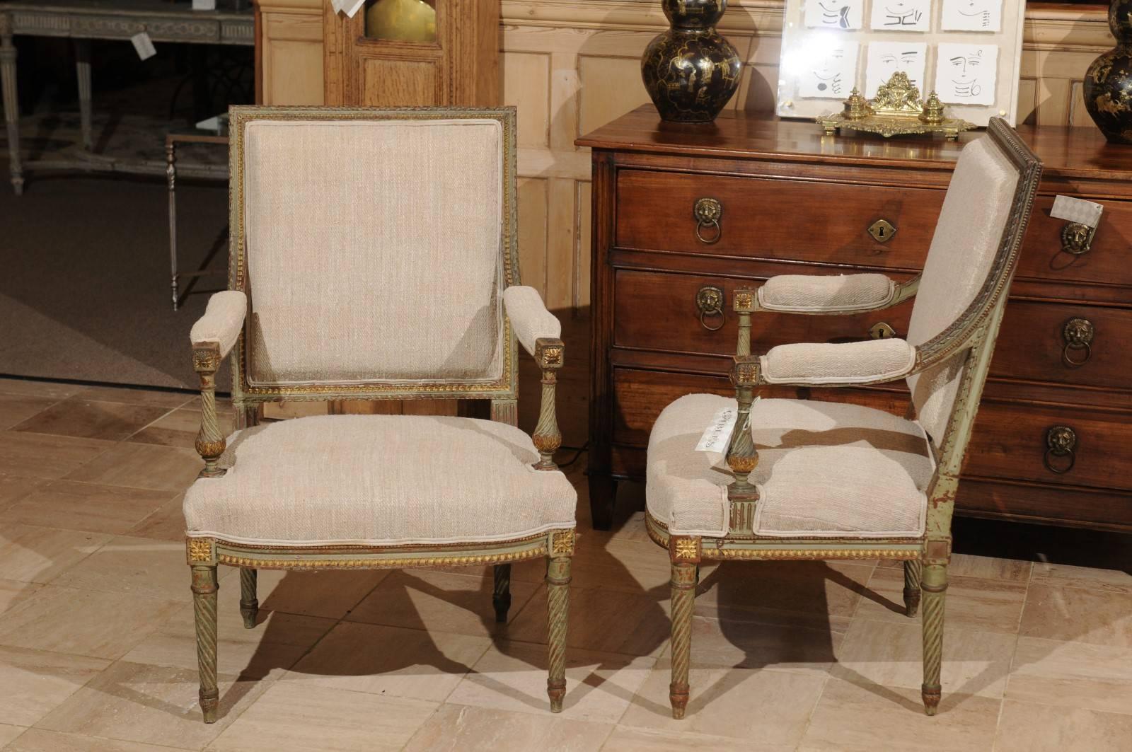 19th Century Pair of Louis XVI Style Painted Chairs, circa 1880 For Sale 6