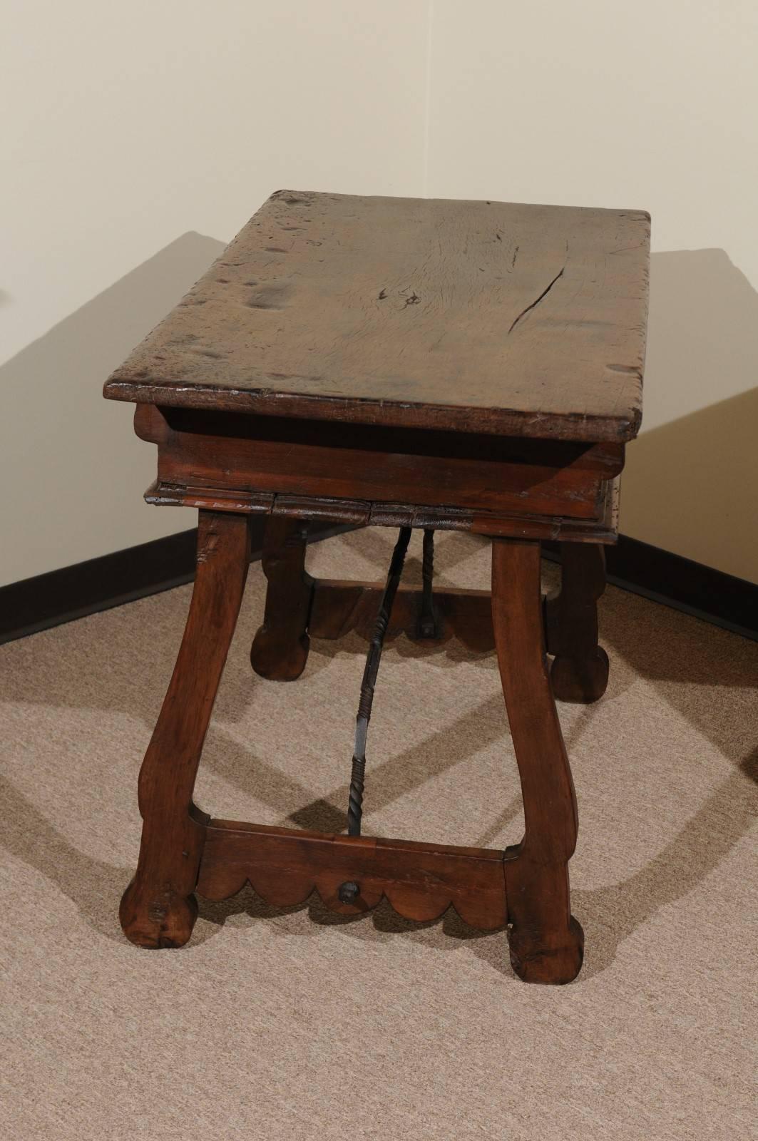 17th Century Walnut Spanish Table, circa 1690 For Sale 4