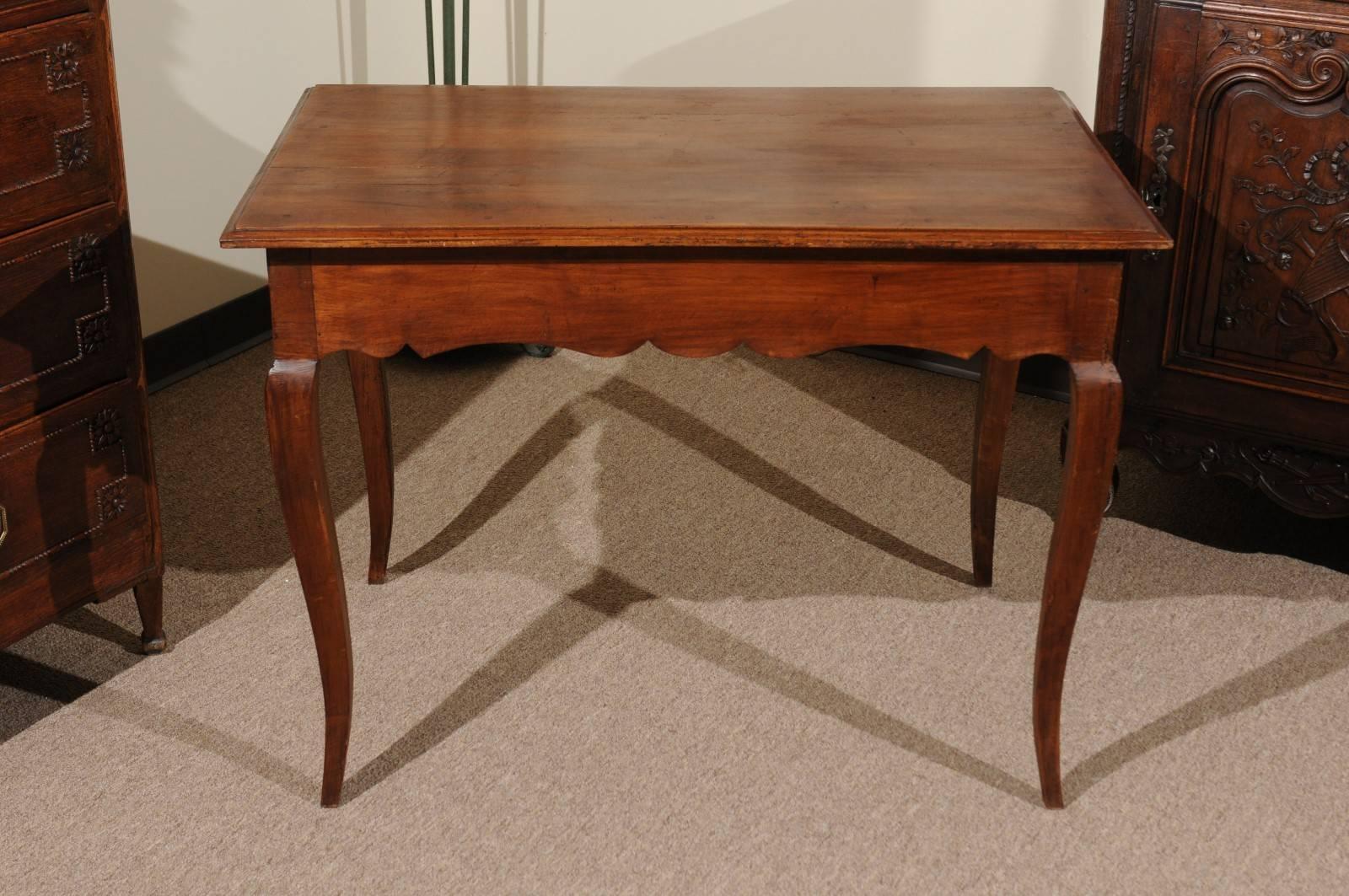 Mid-18th Century 18th Century Louis XV Cherry Side Table For Sale