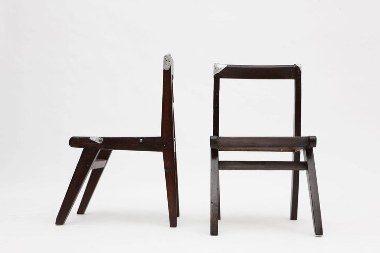 Pierre Jeanneret, Set of Eight Demountable Teak Chairs  In Good Condition For Sale In New York, NY