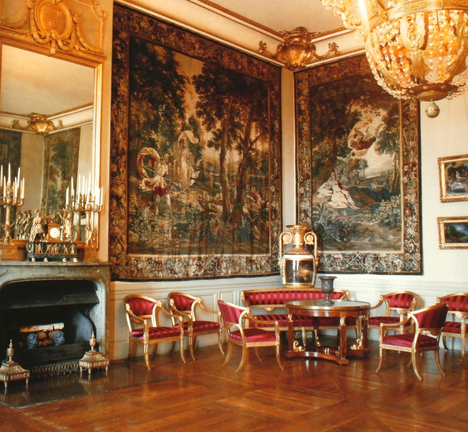 neoclassicism interior