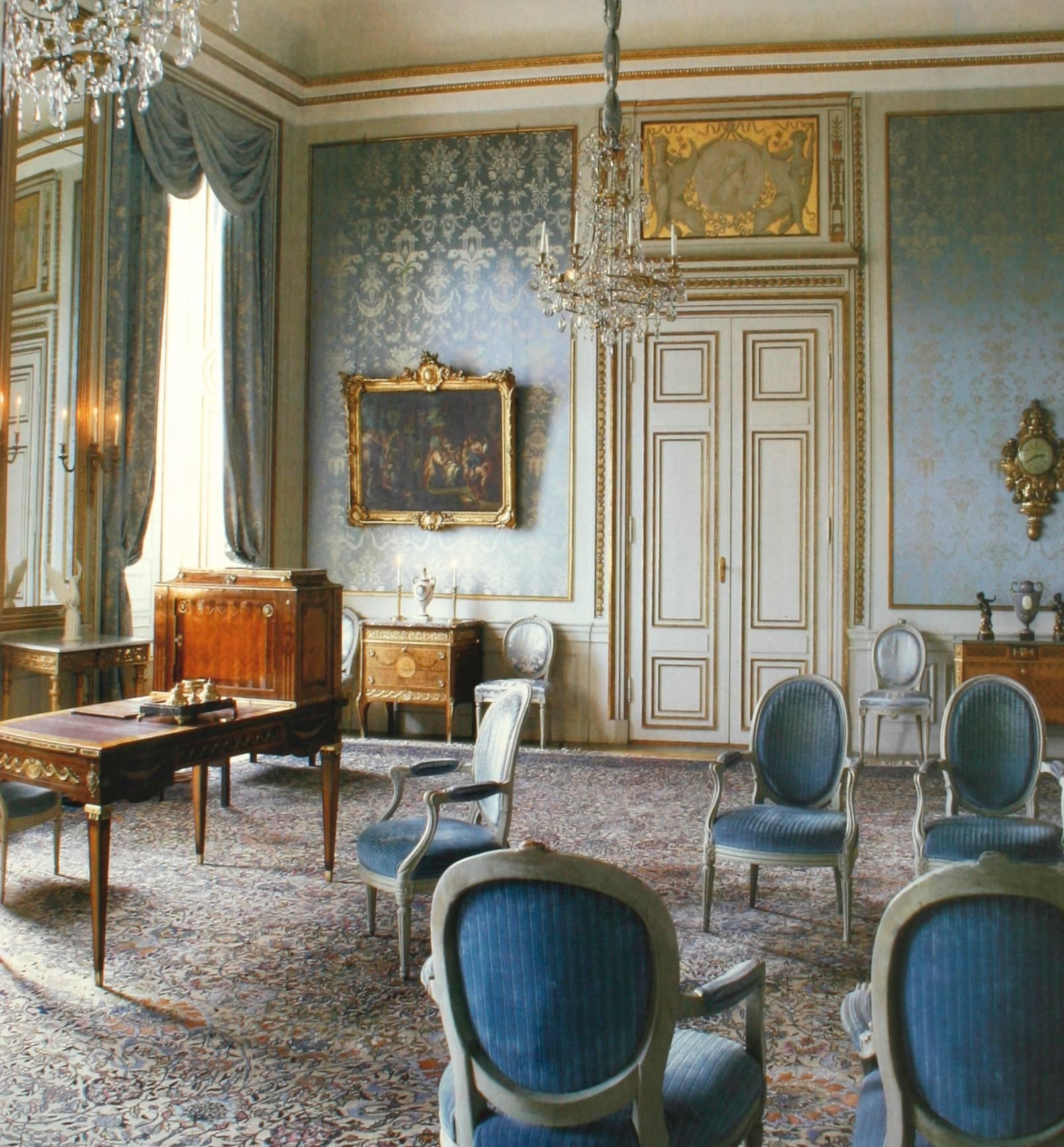 Paper Neoclassicism in the North Swedish Furniture and Interiors, 1770-1850