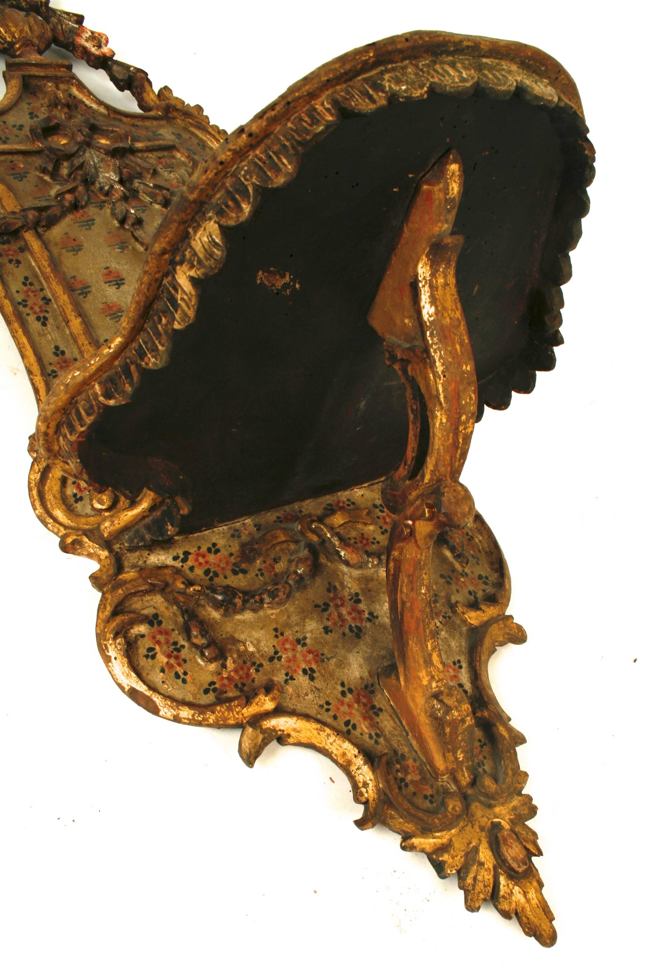 18th c Venetian Gilded and Painted Wall Shelf with Original Paint In Good Condition In valatie, NY