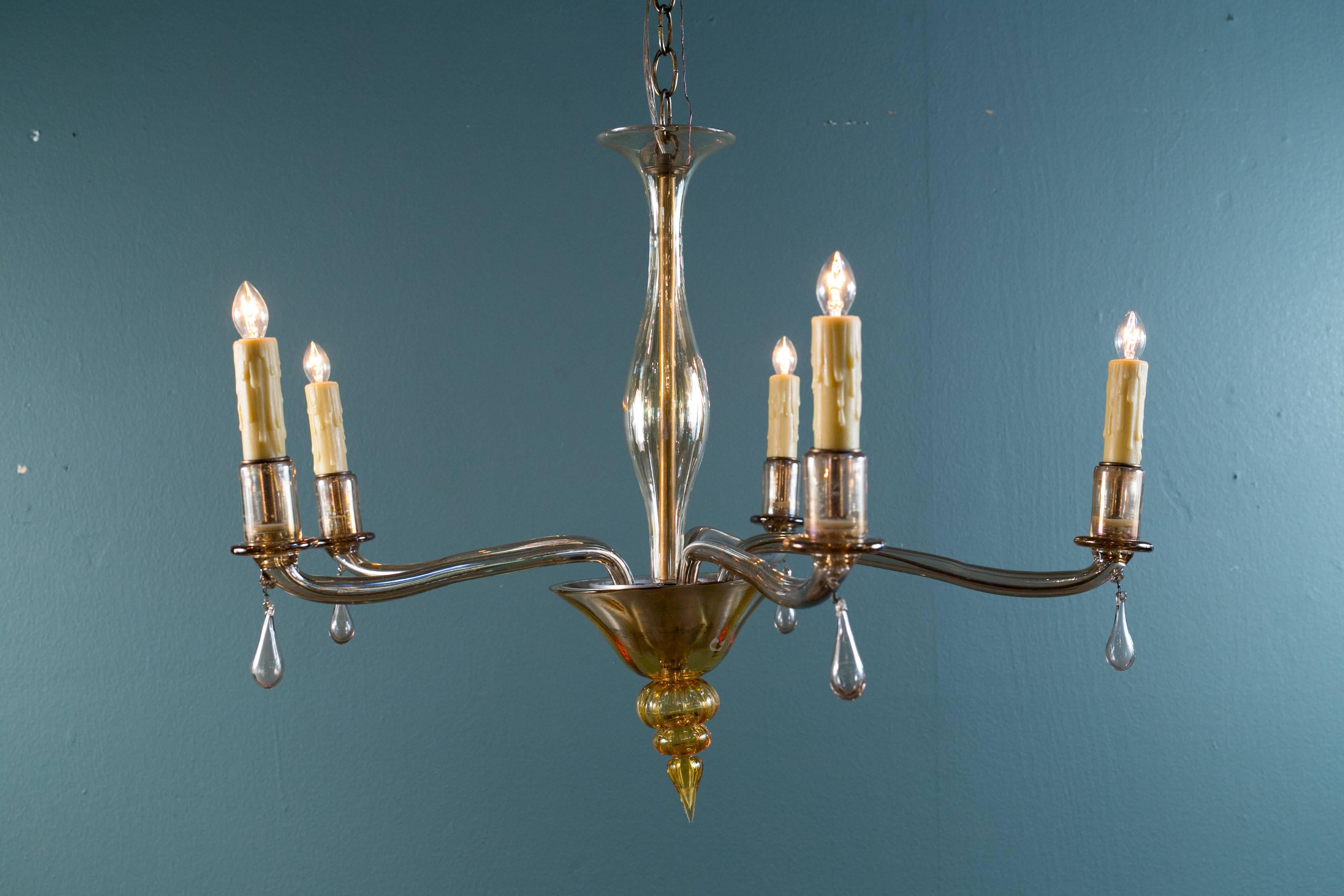 Hand-Crafted Mid-Century Vintage Amber Colored Murano Glass Chandelier in the Style of Venini For Sale