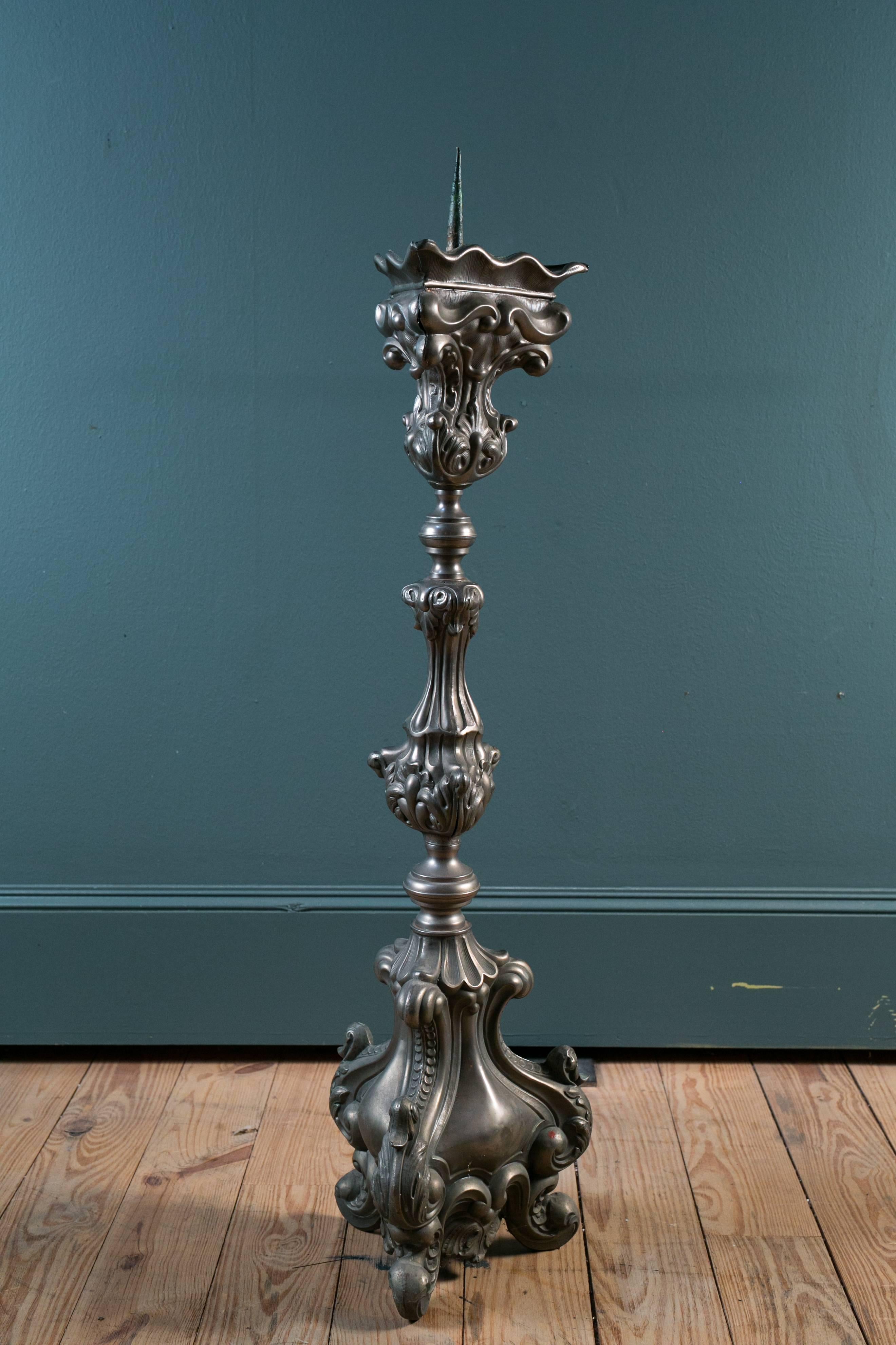 Pewter colored French repousse' floor candle holder with pick, circa 1890. Elaborate design in the casting.  Could be converted to a floor lamp, if one wished.
  