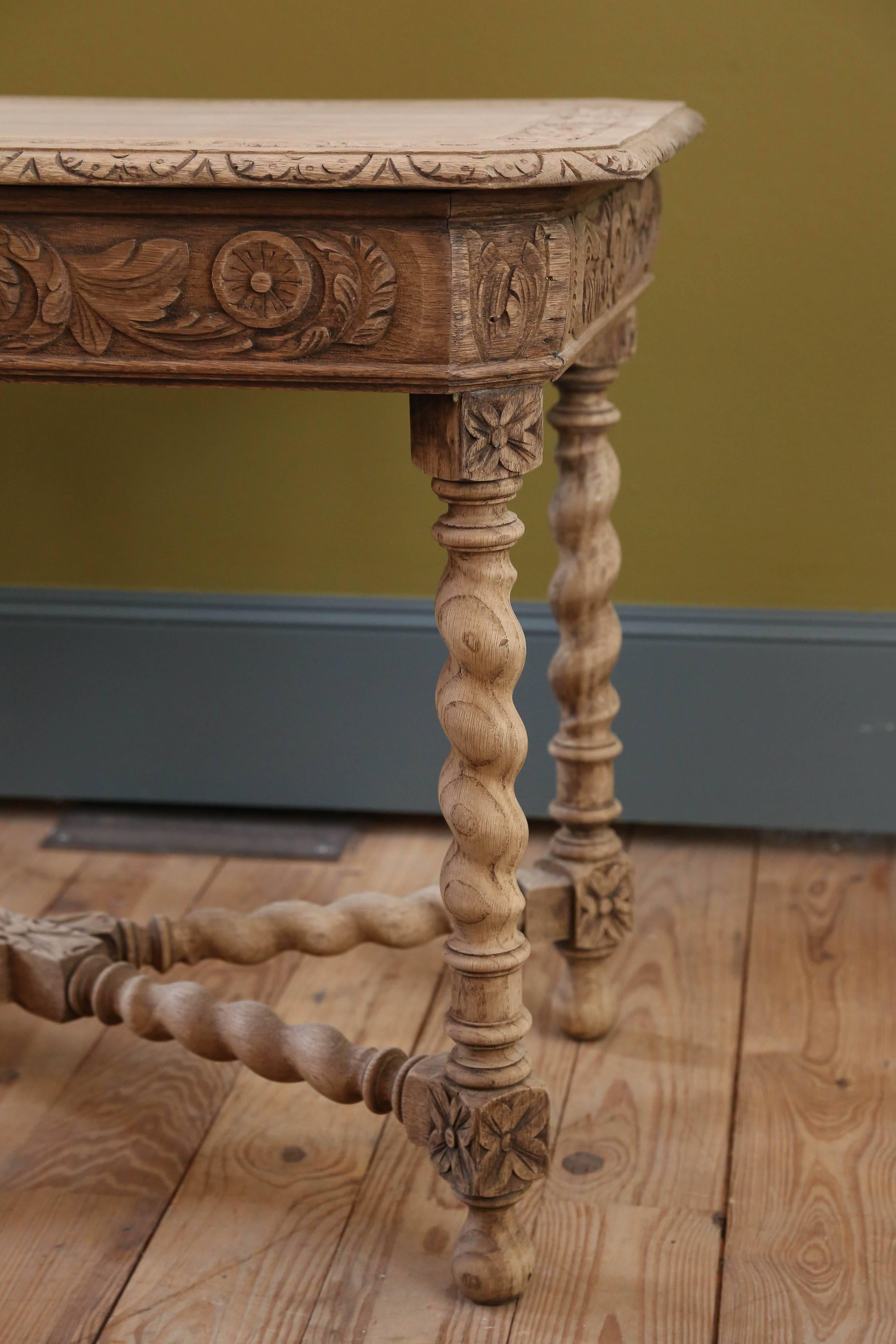 Renaissance Revival-Style Bleached Oak Barley Twist Table from Spain, circa 1900 In Excellent Condition In Houston, TX
