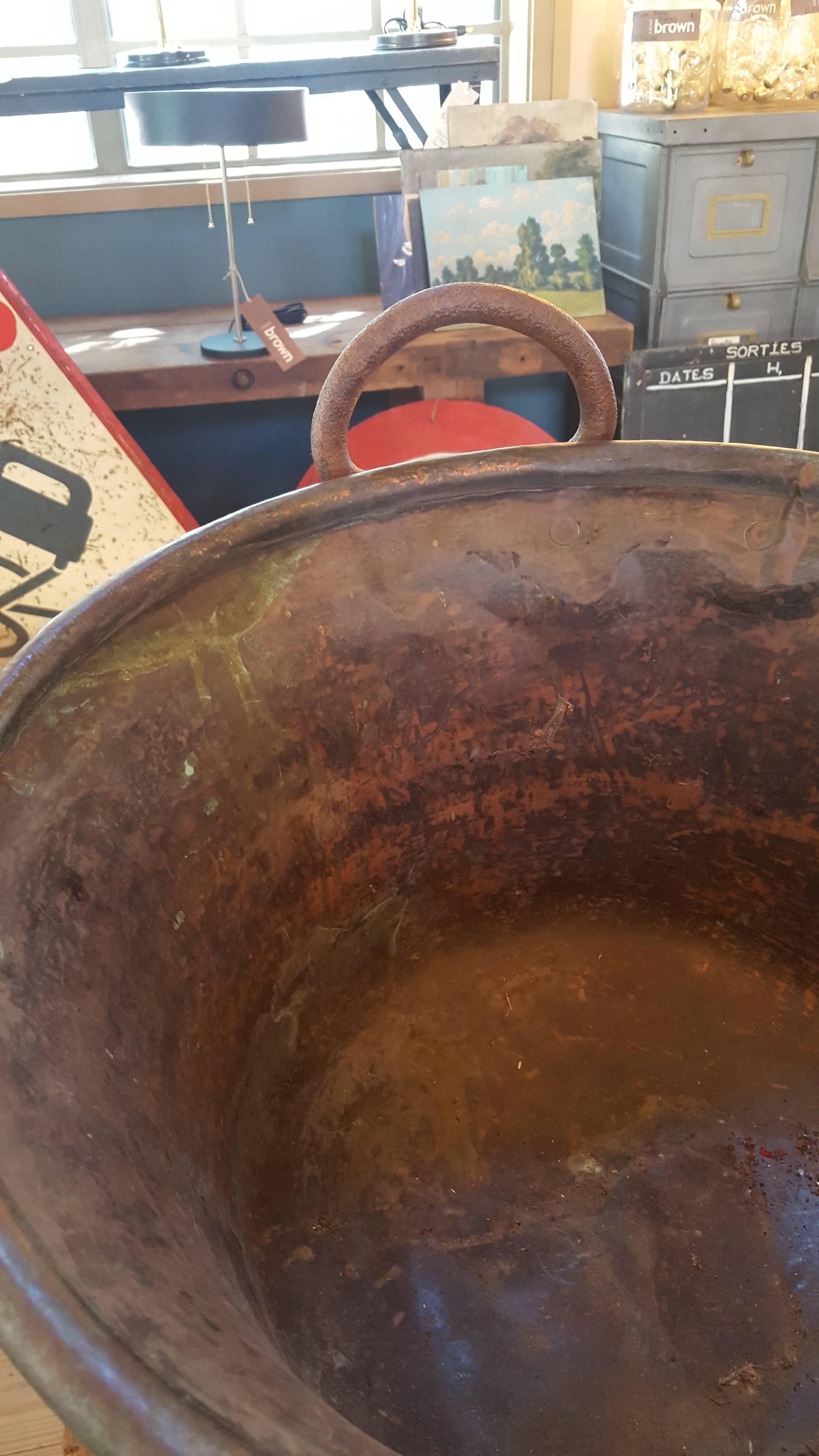 Copper Buckets with Iron Handles from France, circa 1890 In Good Condition In Houston, TX