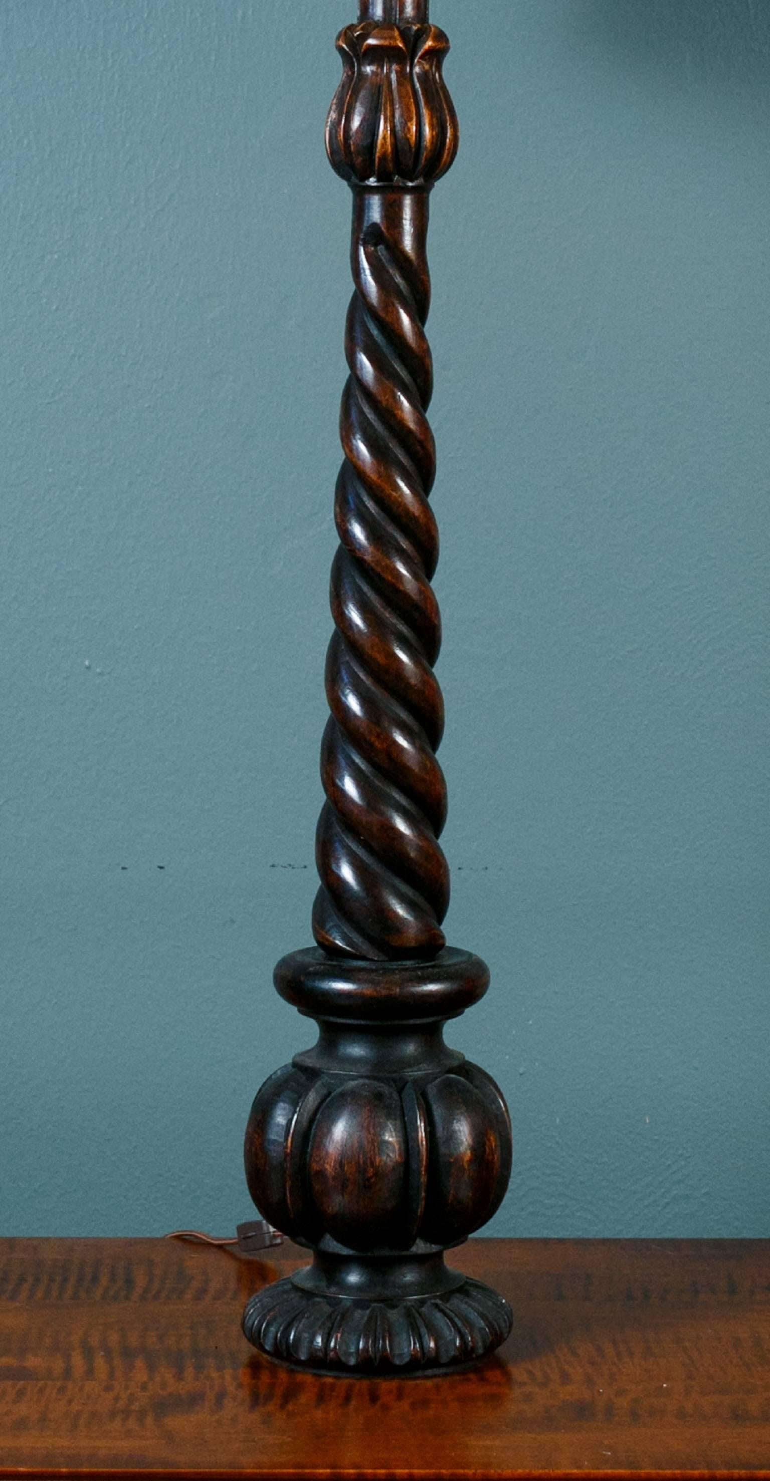 Hand-carved wood barley twist table lamp with custom Belgian linen shade. Beautiful, rich tone in the wood. Newly rewired for use in the USA with all UL listed parts and a single Edison phenolic socket and line switch. Measurement listed is with