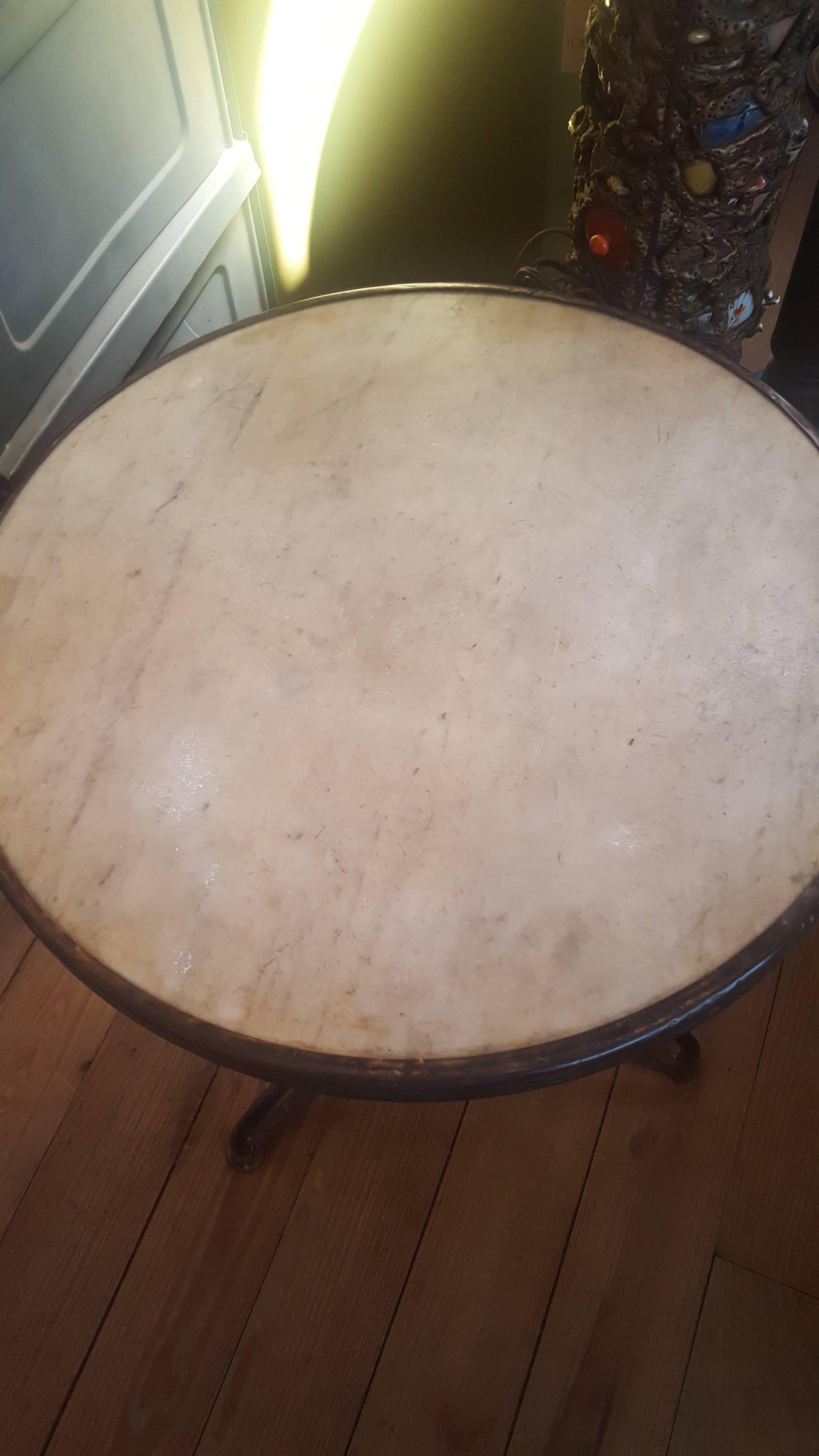 Early 20th Century Marble-Top Iron Bistro Table from France, circa 1900