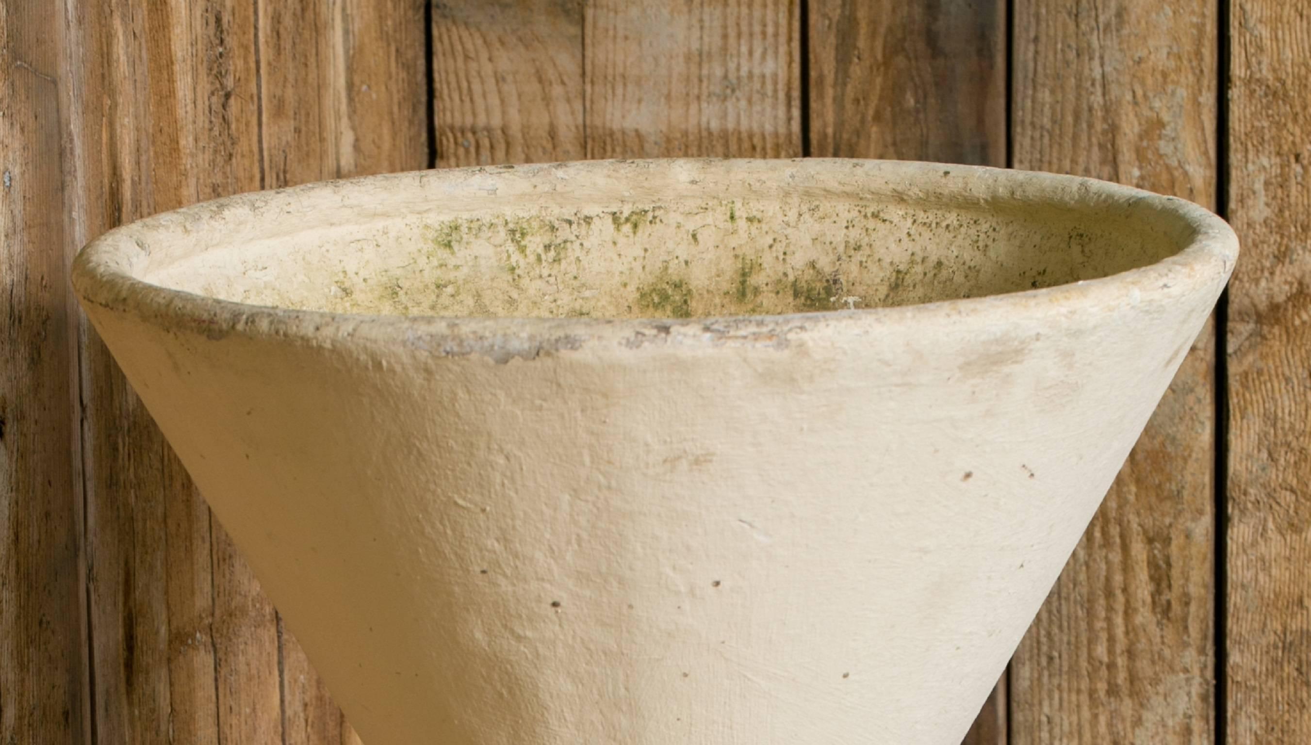 Swiss Mid Century Modern Large Diablo Spindle Planter by Willy Guhl, circa 1950