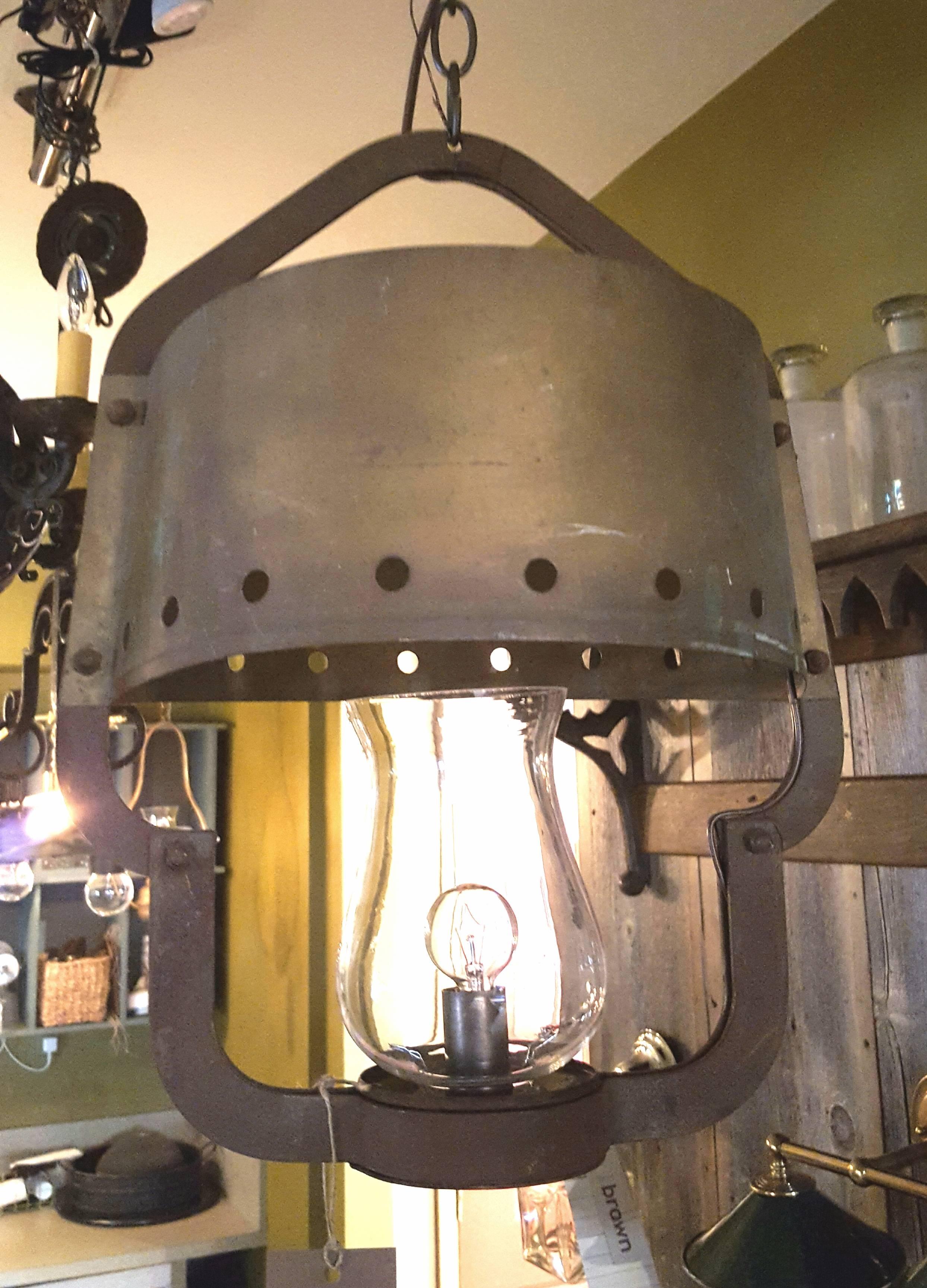 customized glass hurricane lantern