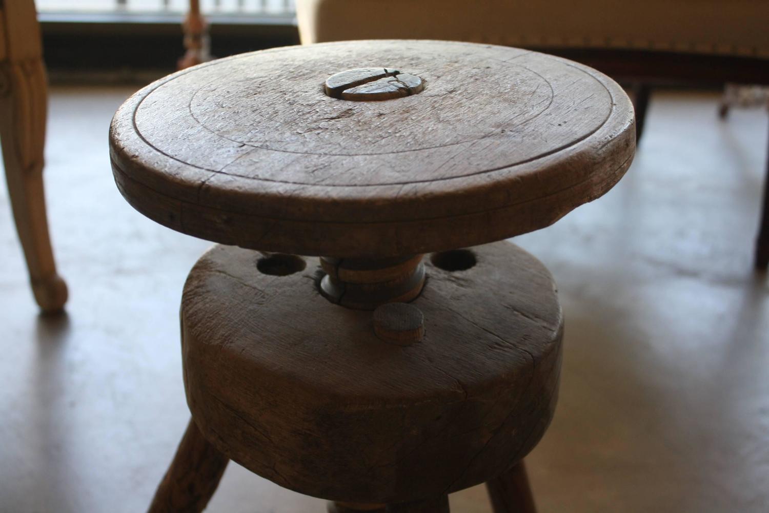 Vintage Adjustable Artist Stool at 1stdibs