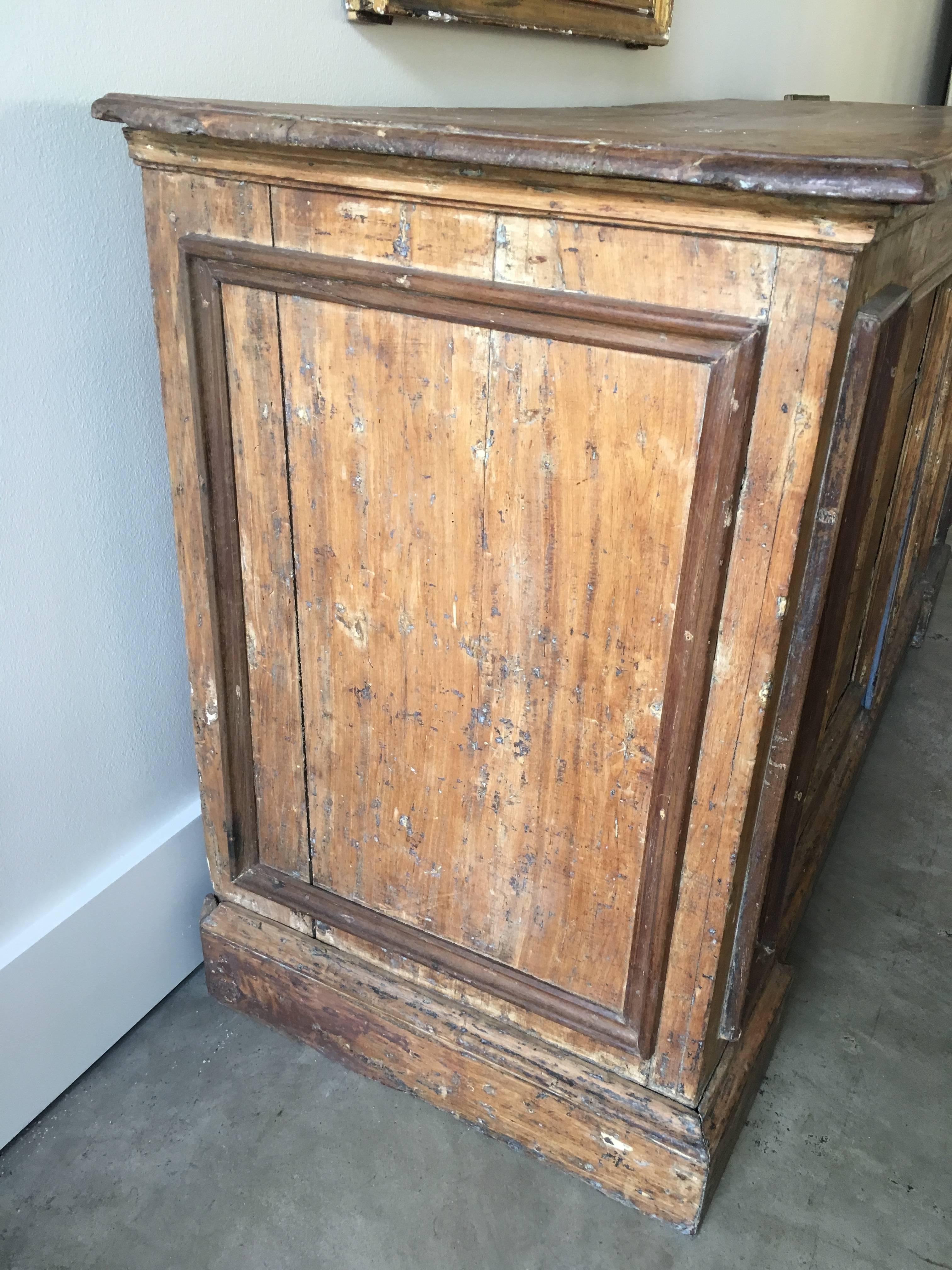 18th Century Tuscan Two-Door Buffet In Good Condition For Sale In Houston, TX
