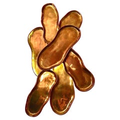 Sedayer-Wandleuchte, Messingguss, Kunstbeleuchtung, skulpturale Beleuchtung