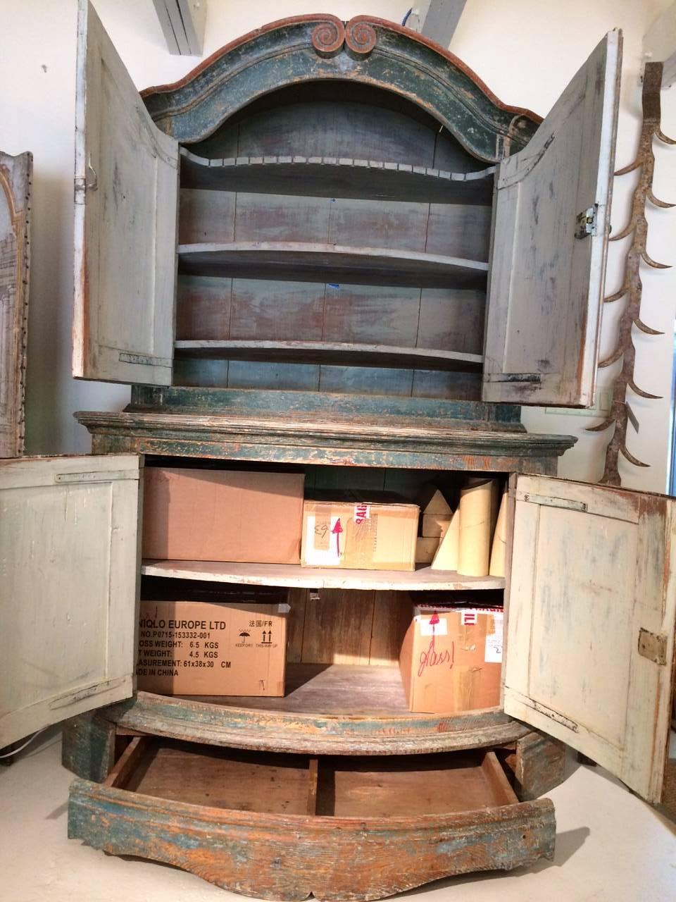 18th Century Swedish Rococo Painted Deux Corp 6