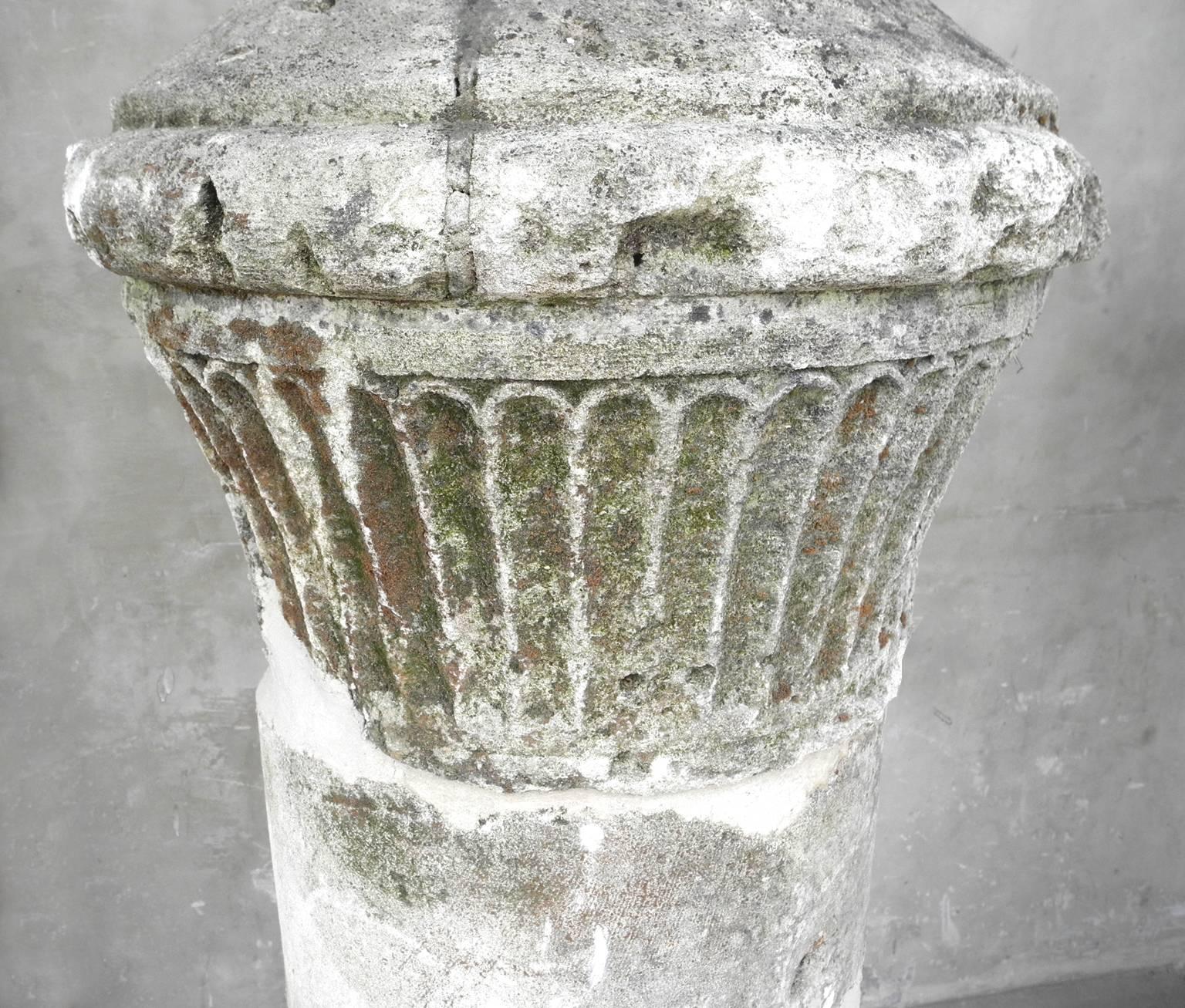 Limestone Pair of Antique French Columns from 18th Century France For Sale