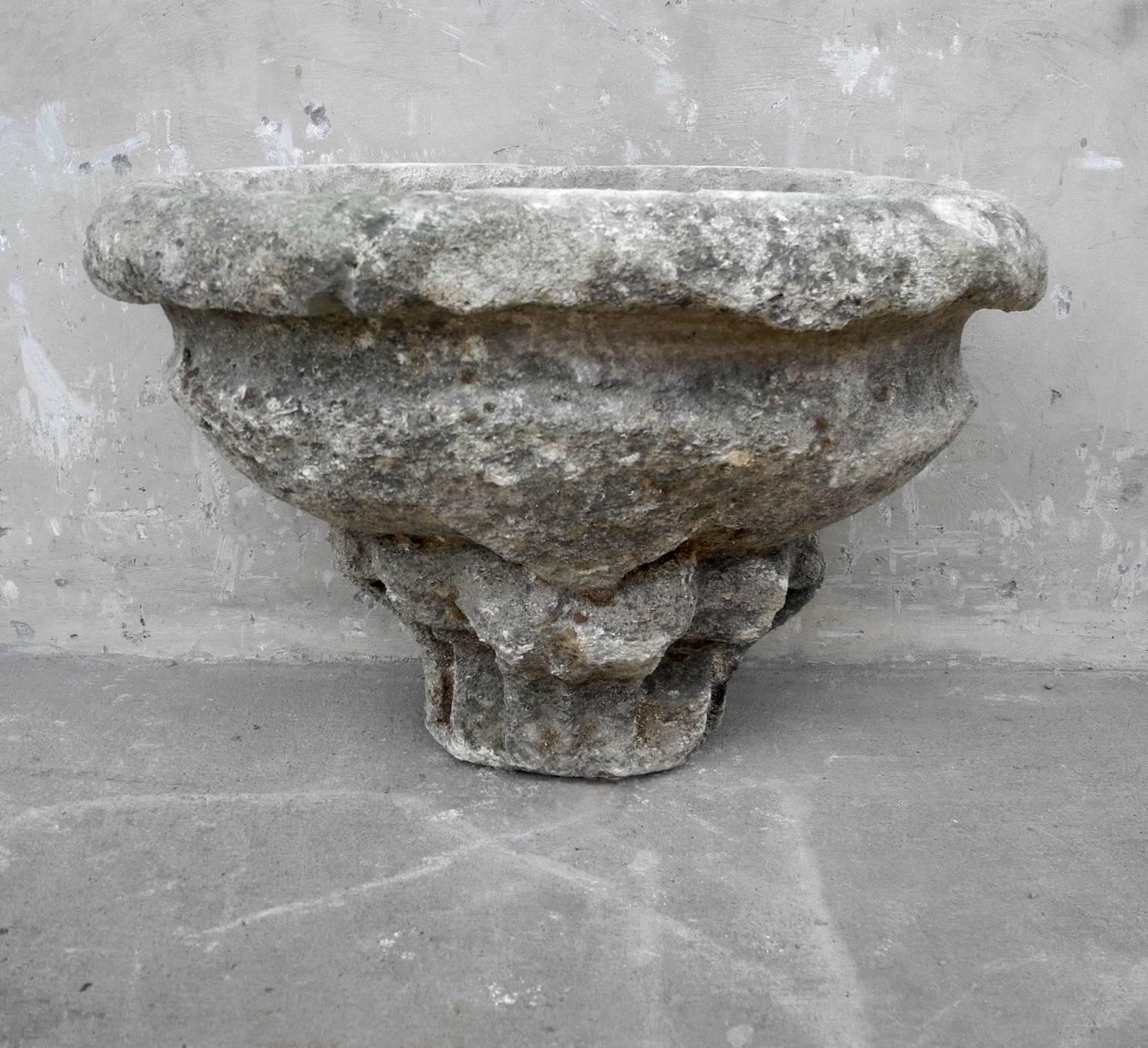 French Antique 17th Century Carved Limestone Sink from Vaucluse