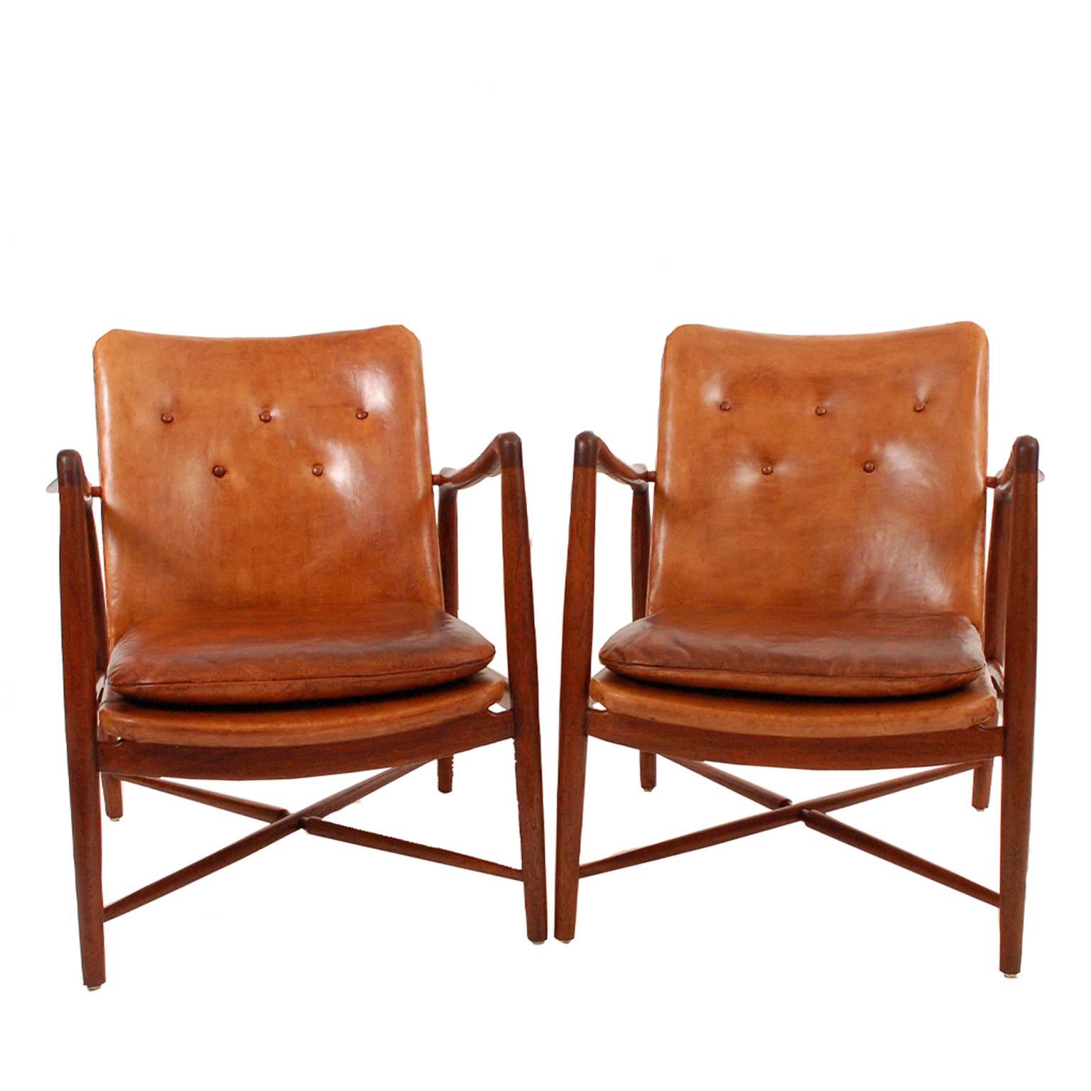 Pair of Finn Juhl Chairs for Bovirke, 1946 In Excellent Condition In Hudson, NY