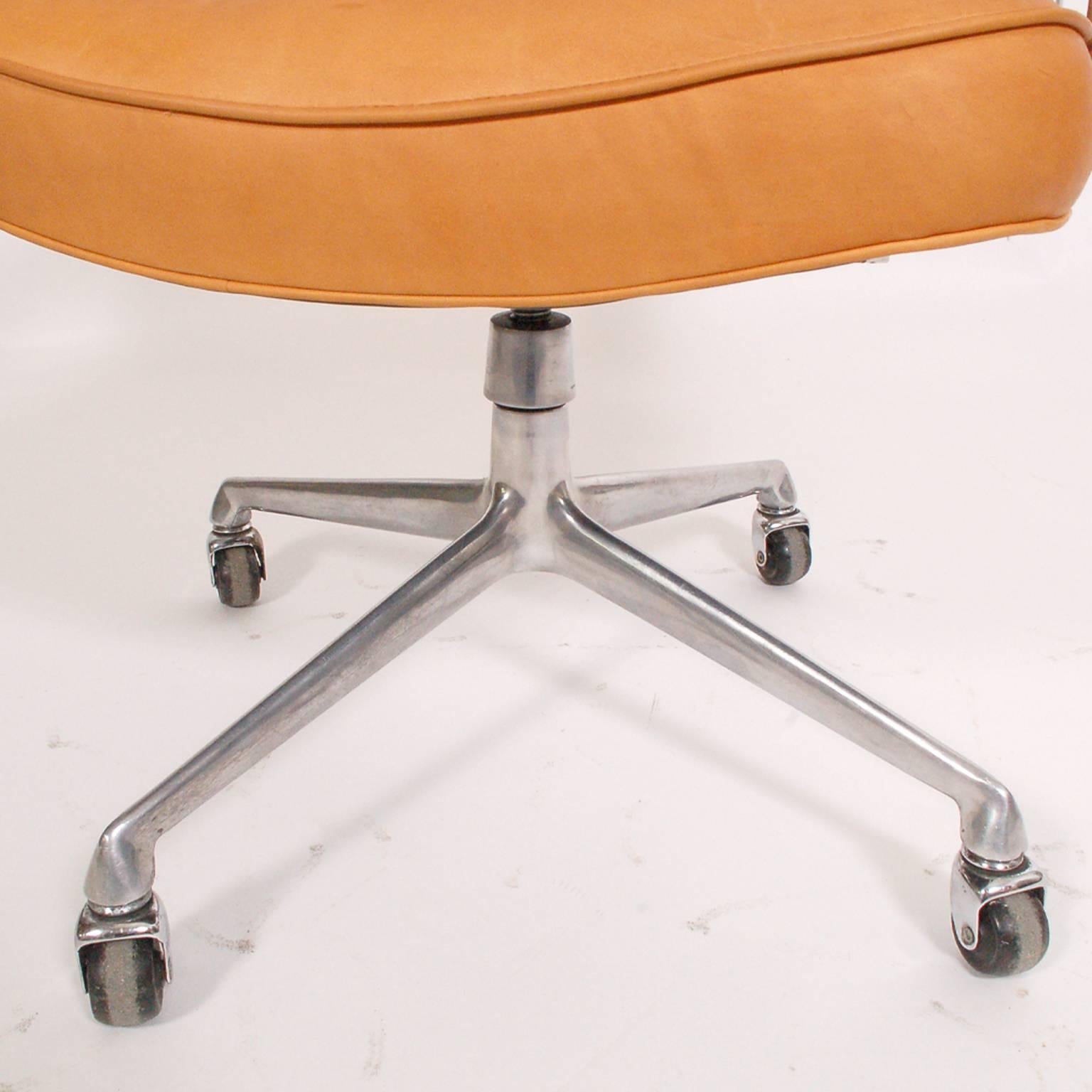 Time Life Office Chair by Charles Eames 3