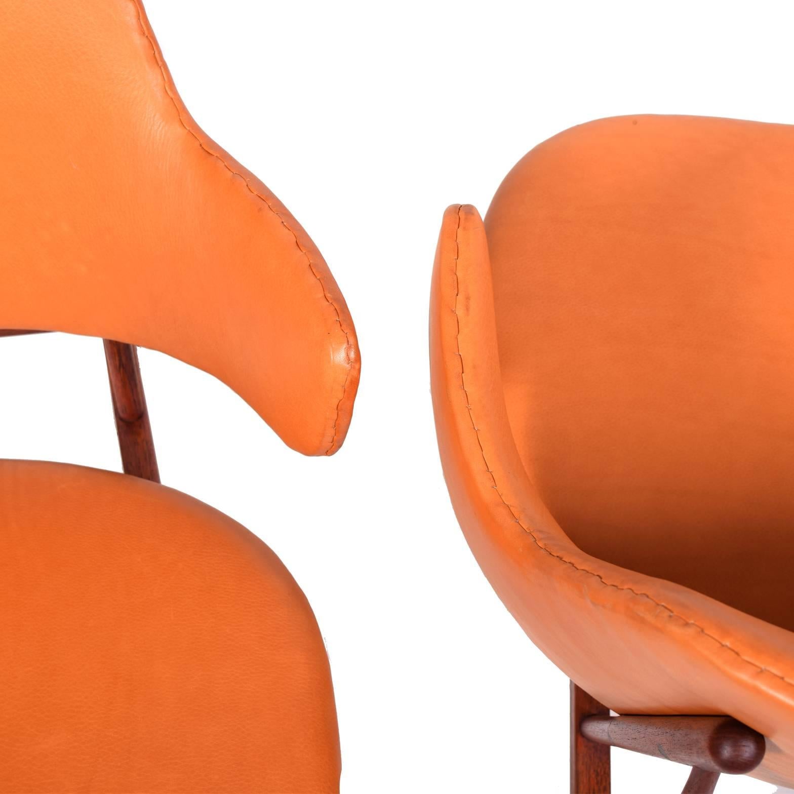 Mid-20th Century Pair of easy Chairs by Ib Kofod-Larsen for Christensen & Larsen