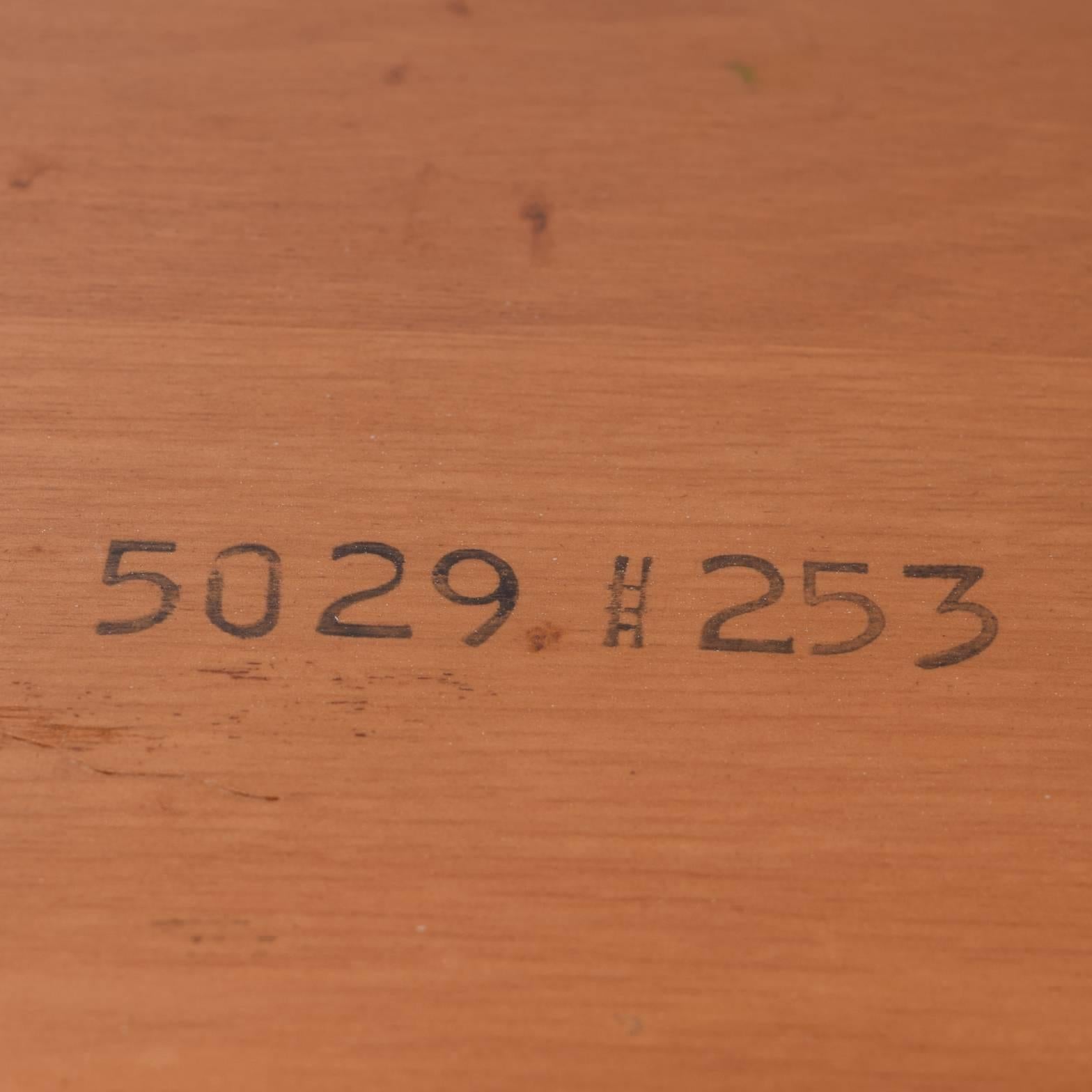 Eckstisch von Paul Frankl für Johnson Furniture (Kork) im Angebot