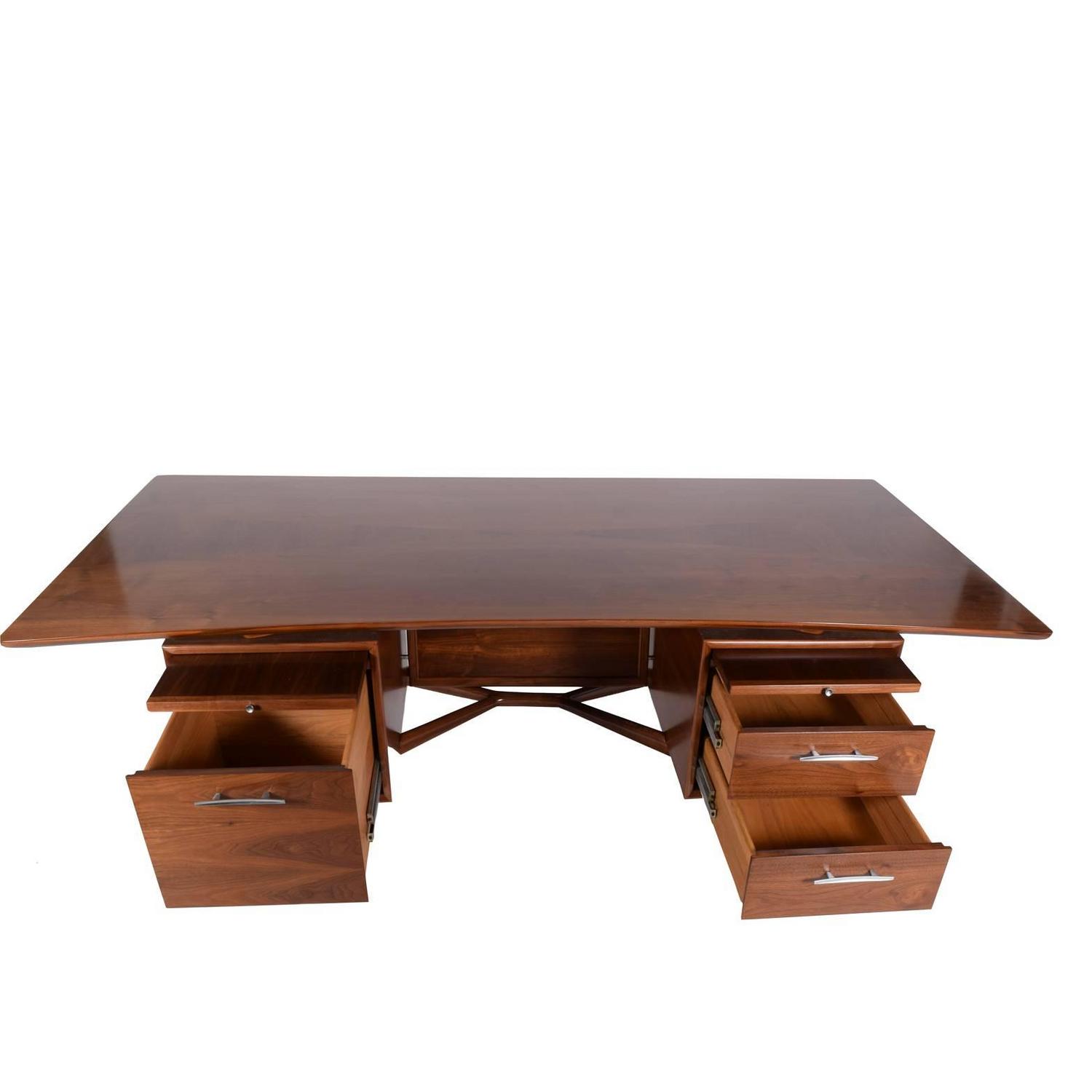 Stow And Davis Executive Desk Walnut The Large Executive American Desk Attributed To Stow Davis For