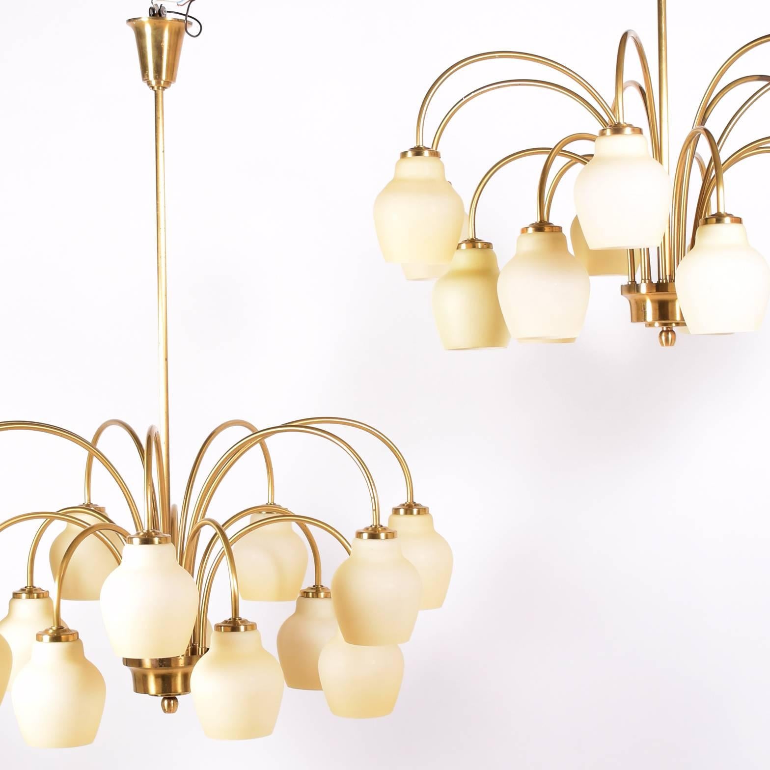 Mid-20th Century Fourteen-Arm Large Fog & Mørup Chandelier