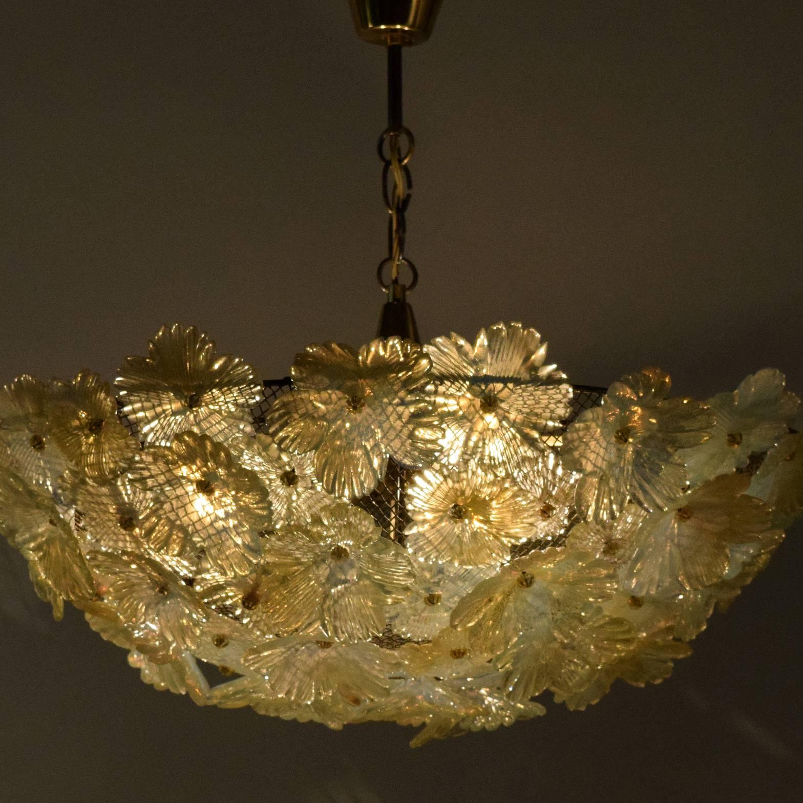Barovier & Toso Glass Chandelier Murano In Excellent Condition In Hudson, NY