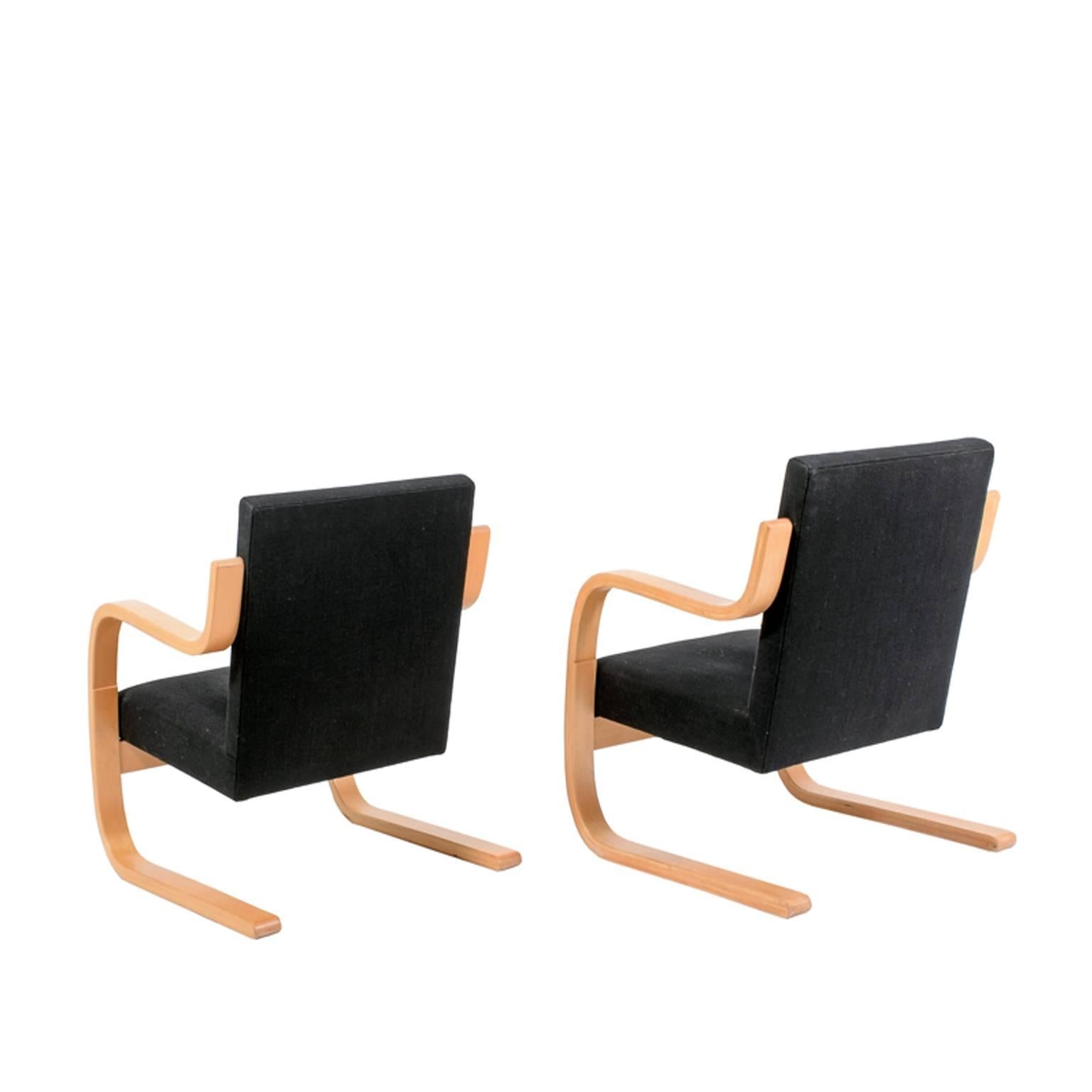 Finnish Pair of Alvar Aalto Cantilevered Armchairs for Artek