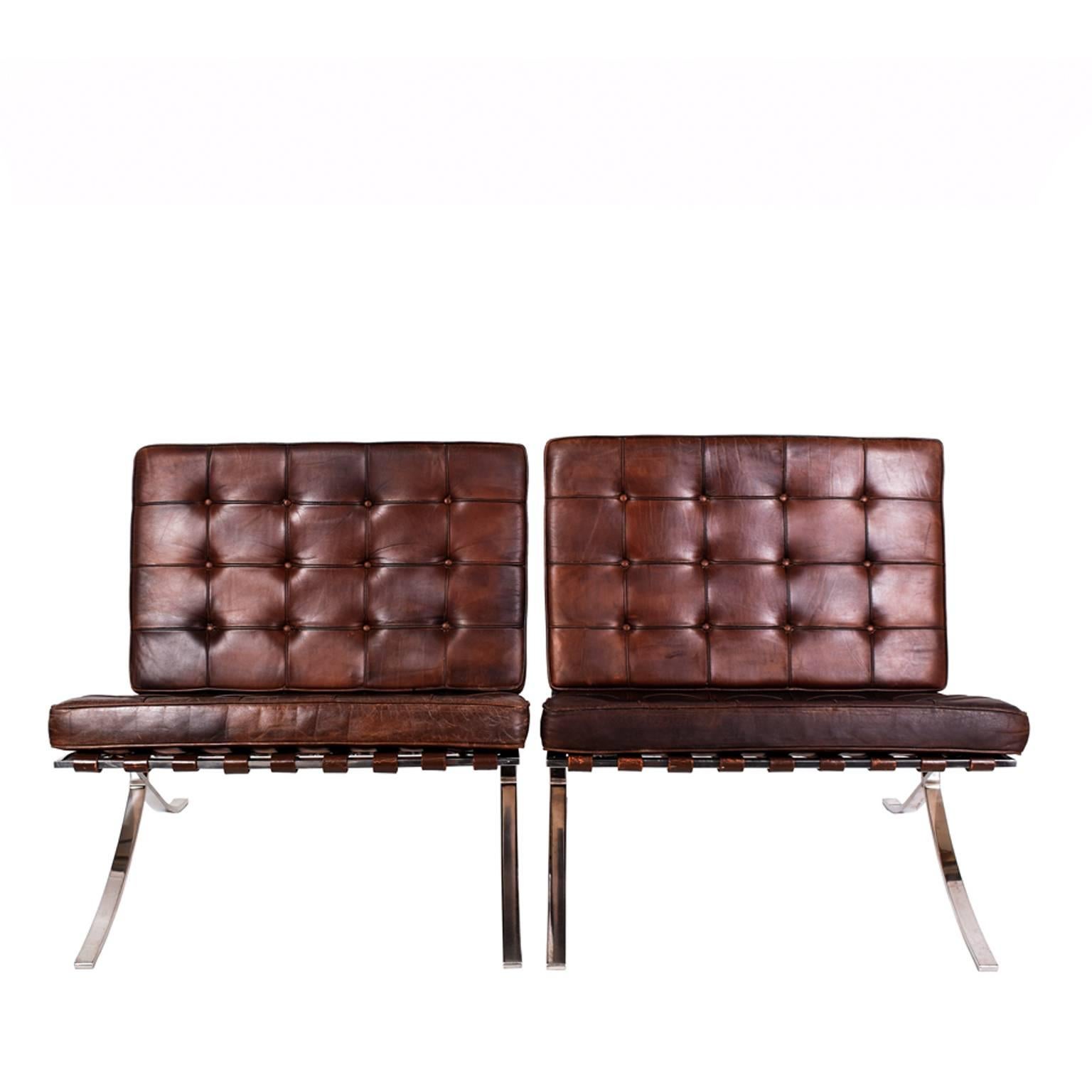 Modern Pair of 1975 Barcelona Chairs by Mies van der Rohde for Knoll