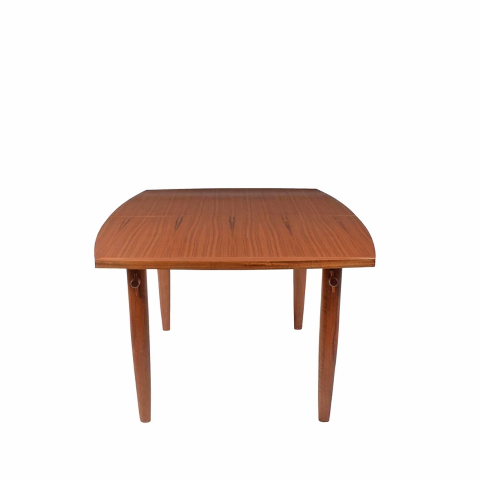 Dining Table # 202-W by George Nakashima for Widdicomb In Good Condition In Hudson, NY