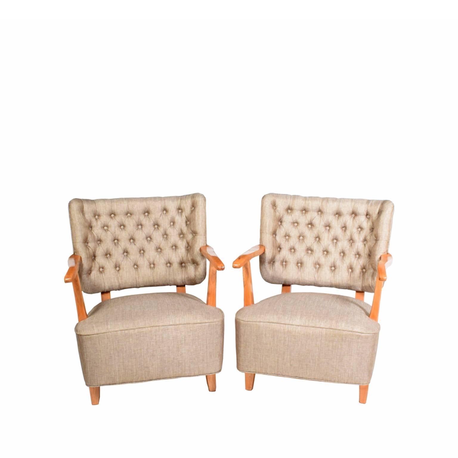 1940s Scandinavian Easy Chairs in the Manner of Fritz Hansen 2