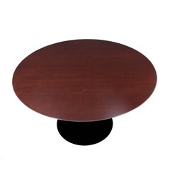 Tulip Table Round by Eero Saarinen for Knoll Studio