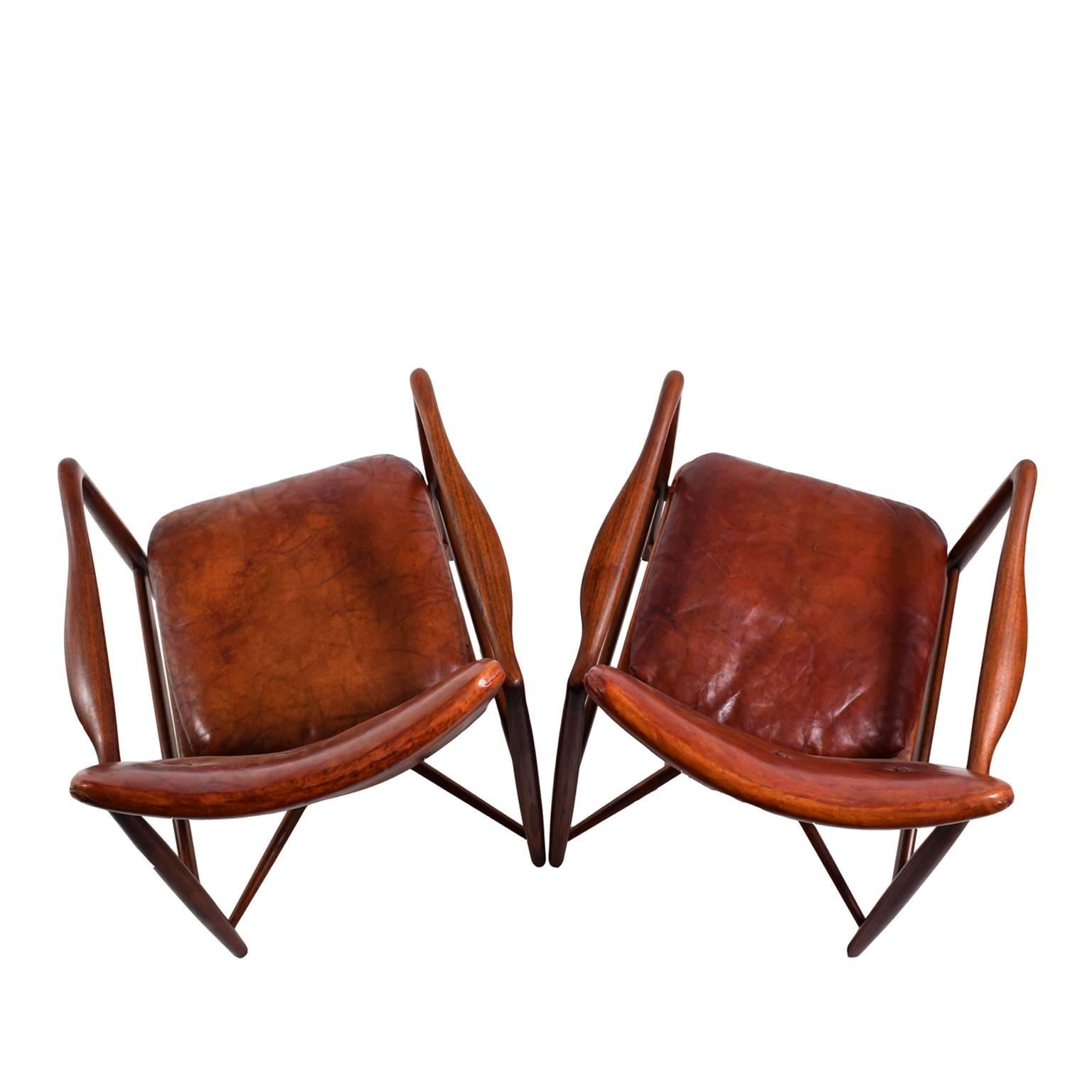 Pair of Finn Juhl Chairs for Bovirke, 1946 In Good Condition In Hudson, NY