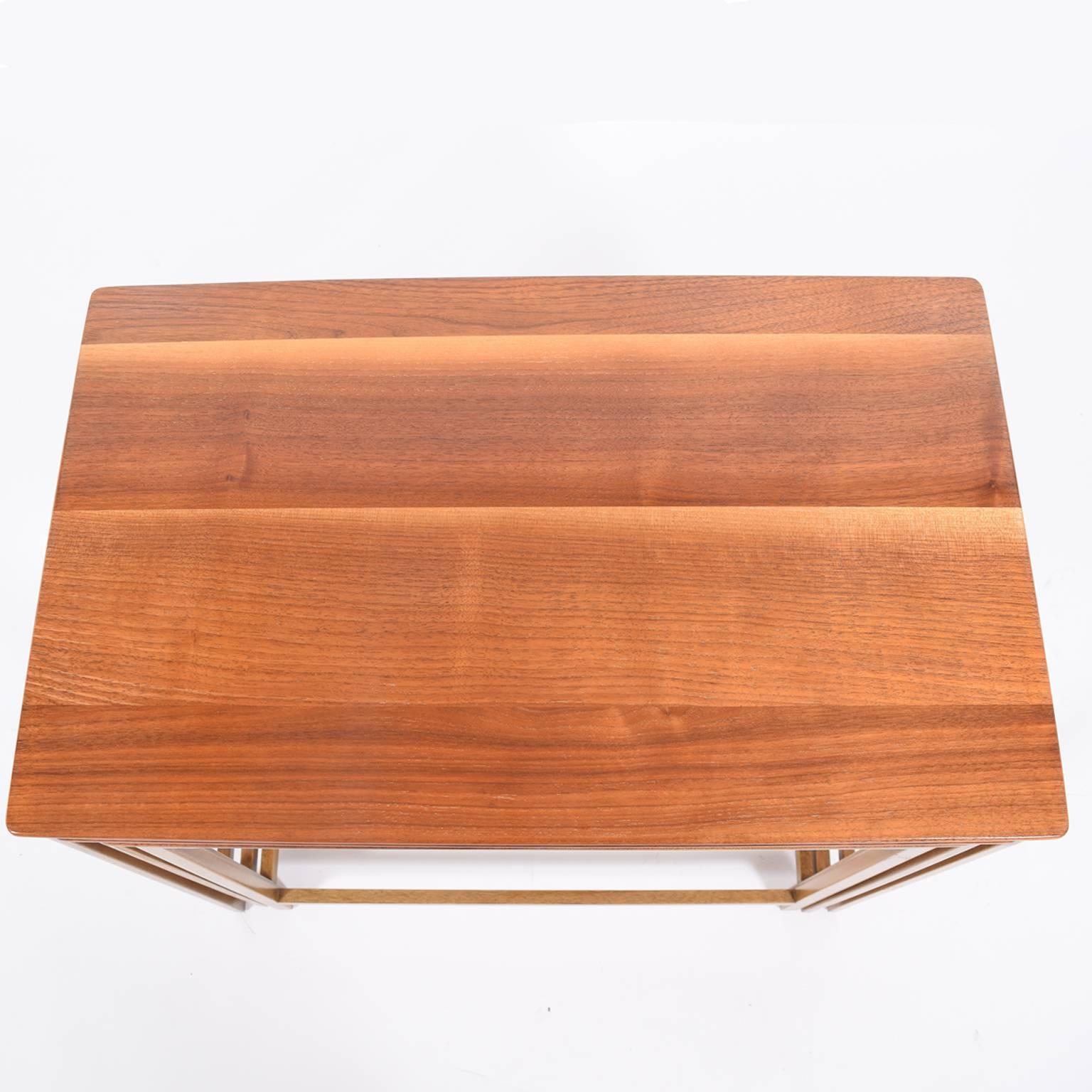 Edward Wormley Nesting Tables for Dunbar In Good Condition In Hudson, NY