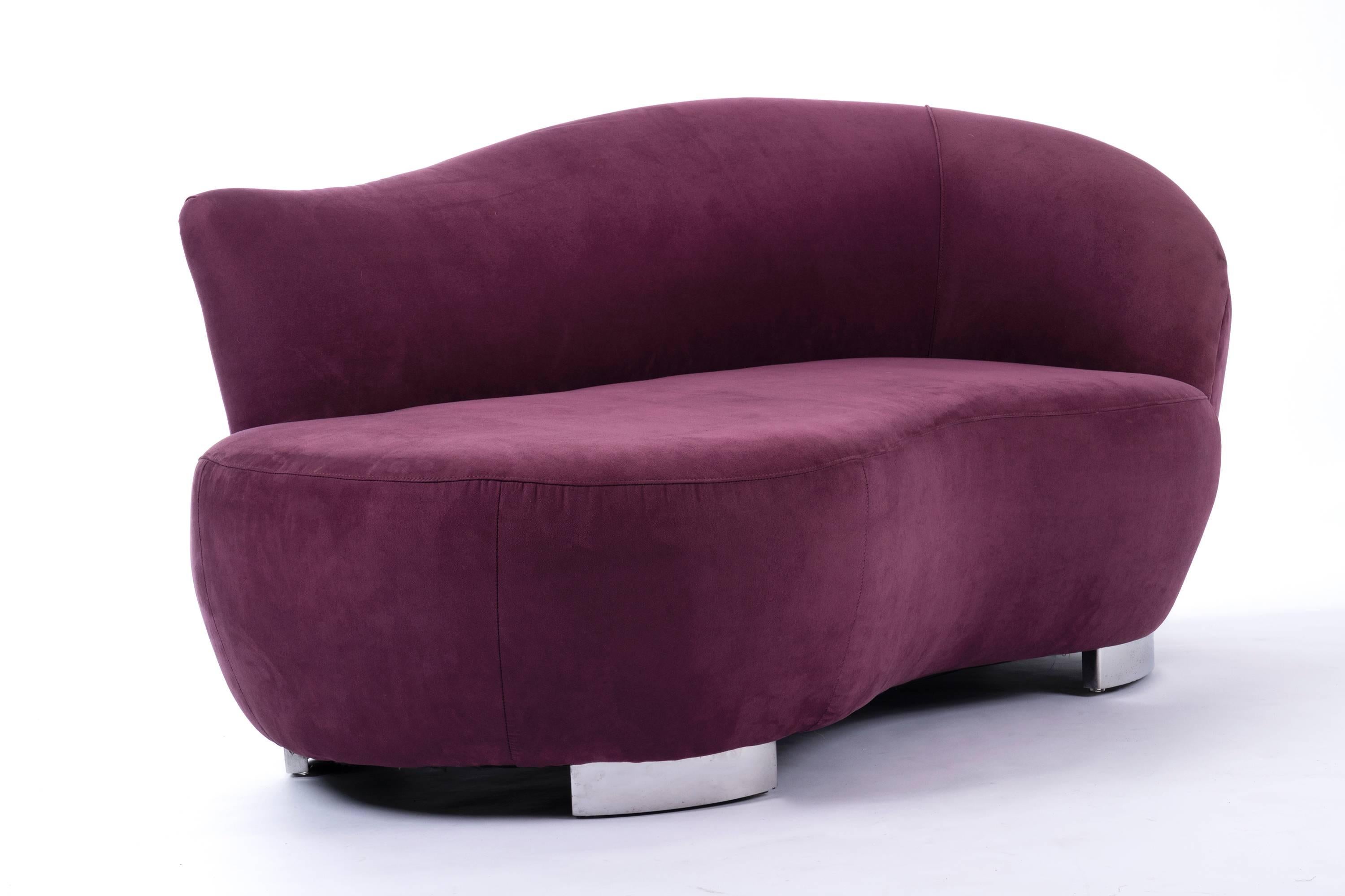 Asymmetric chaise longue or settee. Purple ultrasuede upholstery with four chrome-plated legs.