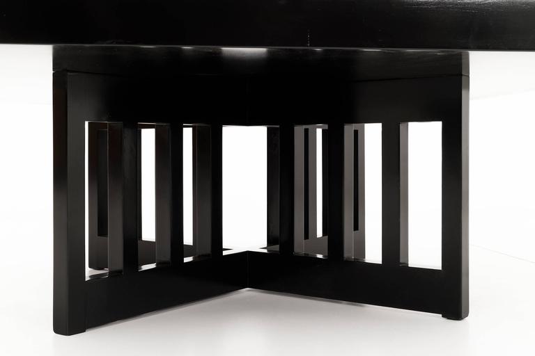 Post-Modern Richard Meier Cocktail Table for Knoll For Sale