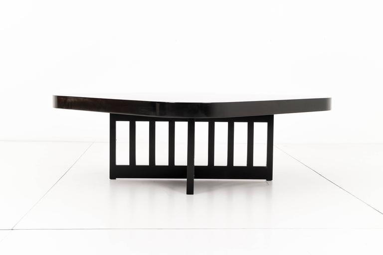 American Richard Meier Cocktail Table for Knoll For Sale