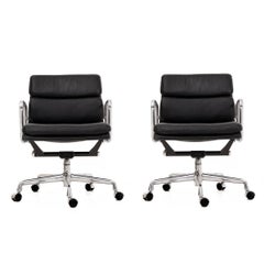 Pair of Charles Eames Soft Pad Chairs 8