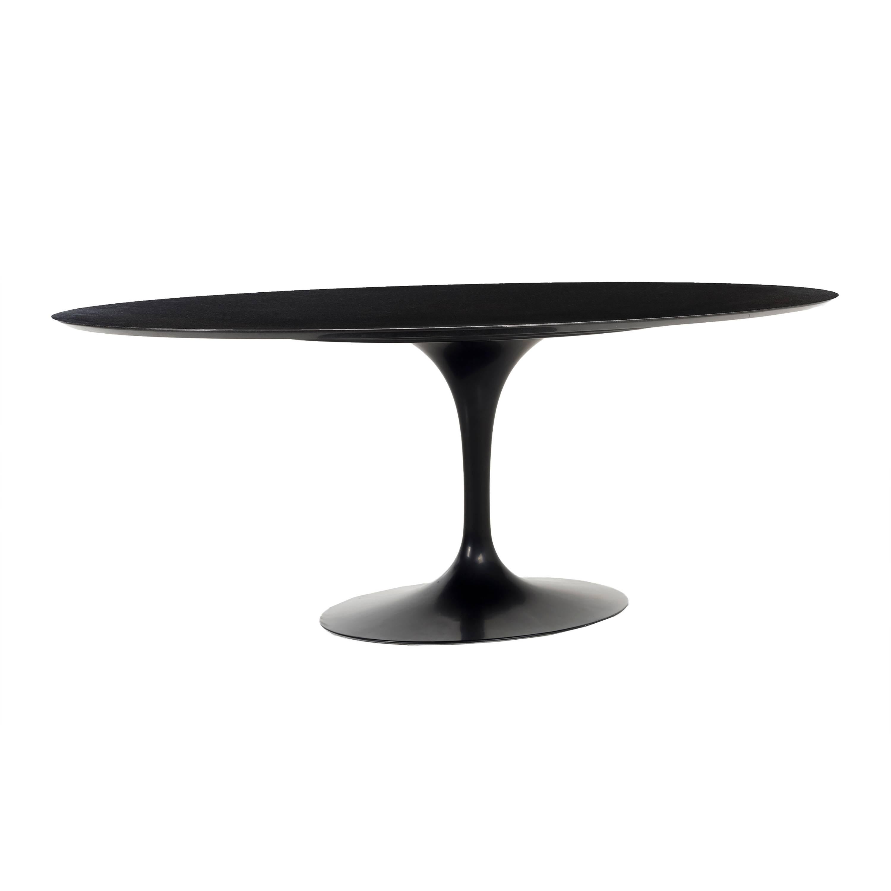 Eero Saarinen Black Granite Tulip Table For Sale