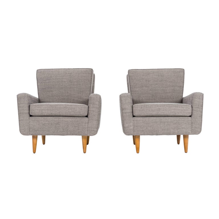 Pair of Florence Knoll Leather Lounge Chairs For Sale at 1stdibs