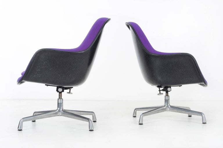 Purple Herman Miller Lounge Chair For Sale at 1stdibs