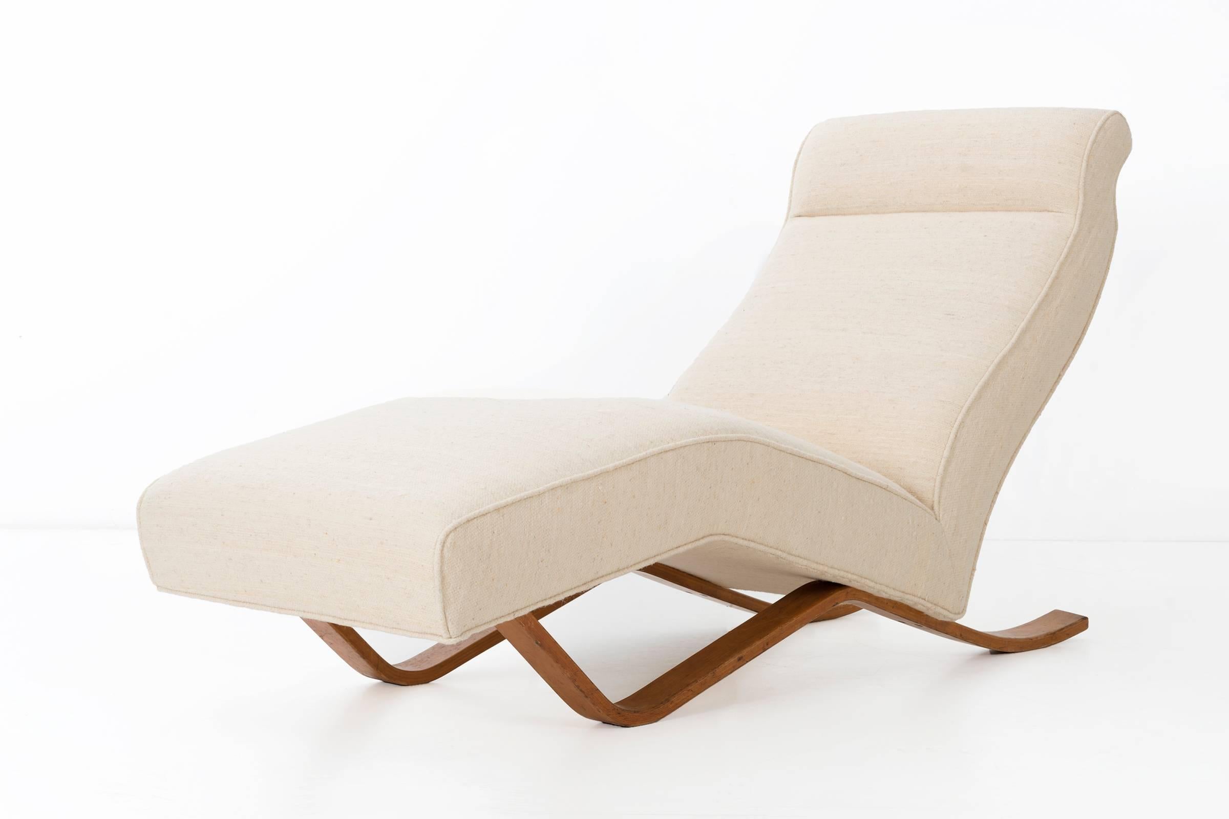 Carl Anderson and Ross Bellah chaise from the MoMA Organic Design Competition
Anderson and Bellah chaise form received honorable mention in 1941.
Reupholstered with Jack Lenor Larsen vintage fabric.
Original fabric (worn) saved and could be